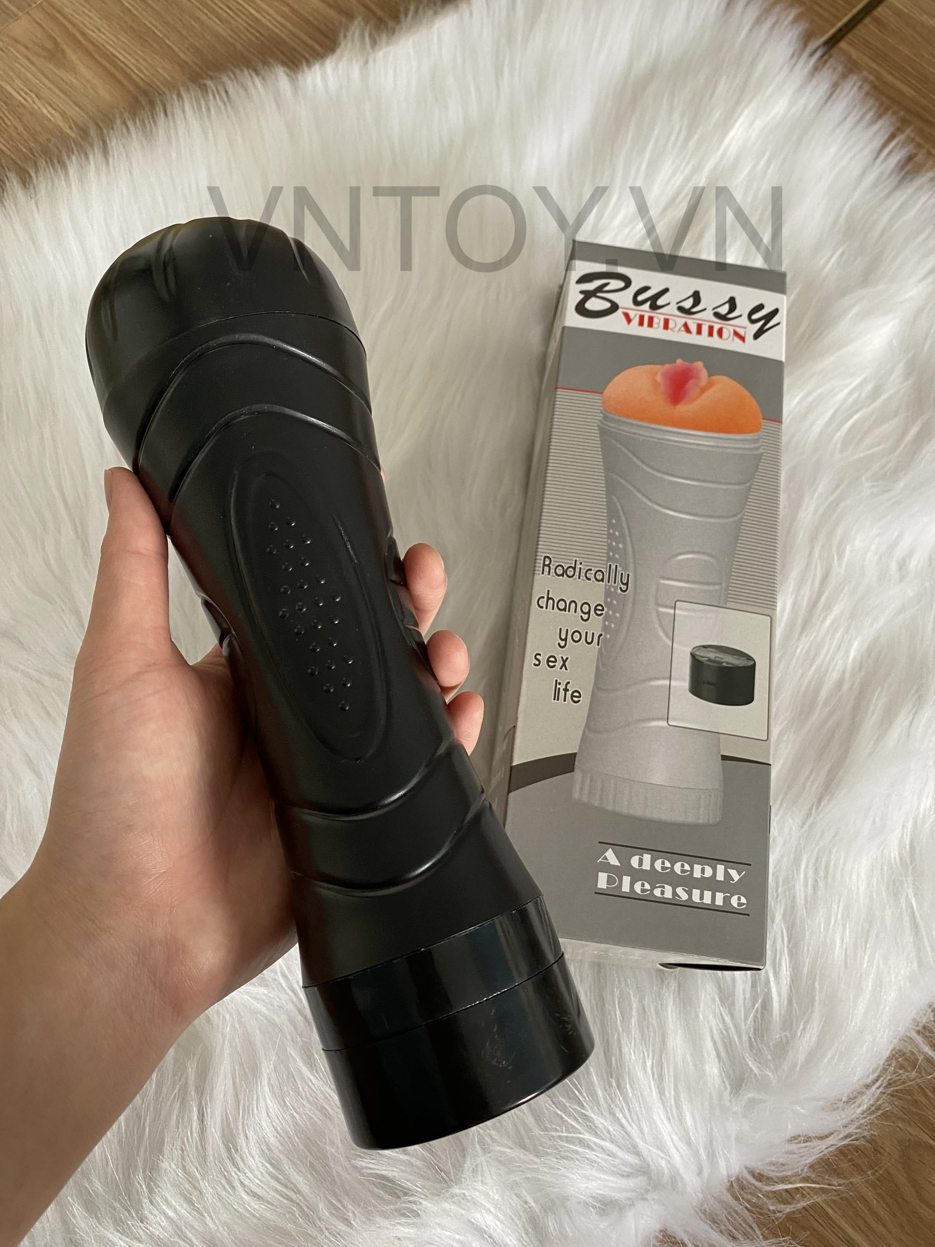 Cốc âm đạo đèn pin Bussy Vibration thủ dâm nam 8 chế độ rung