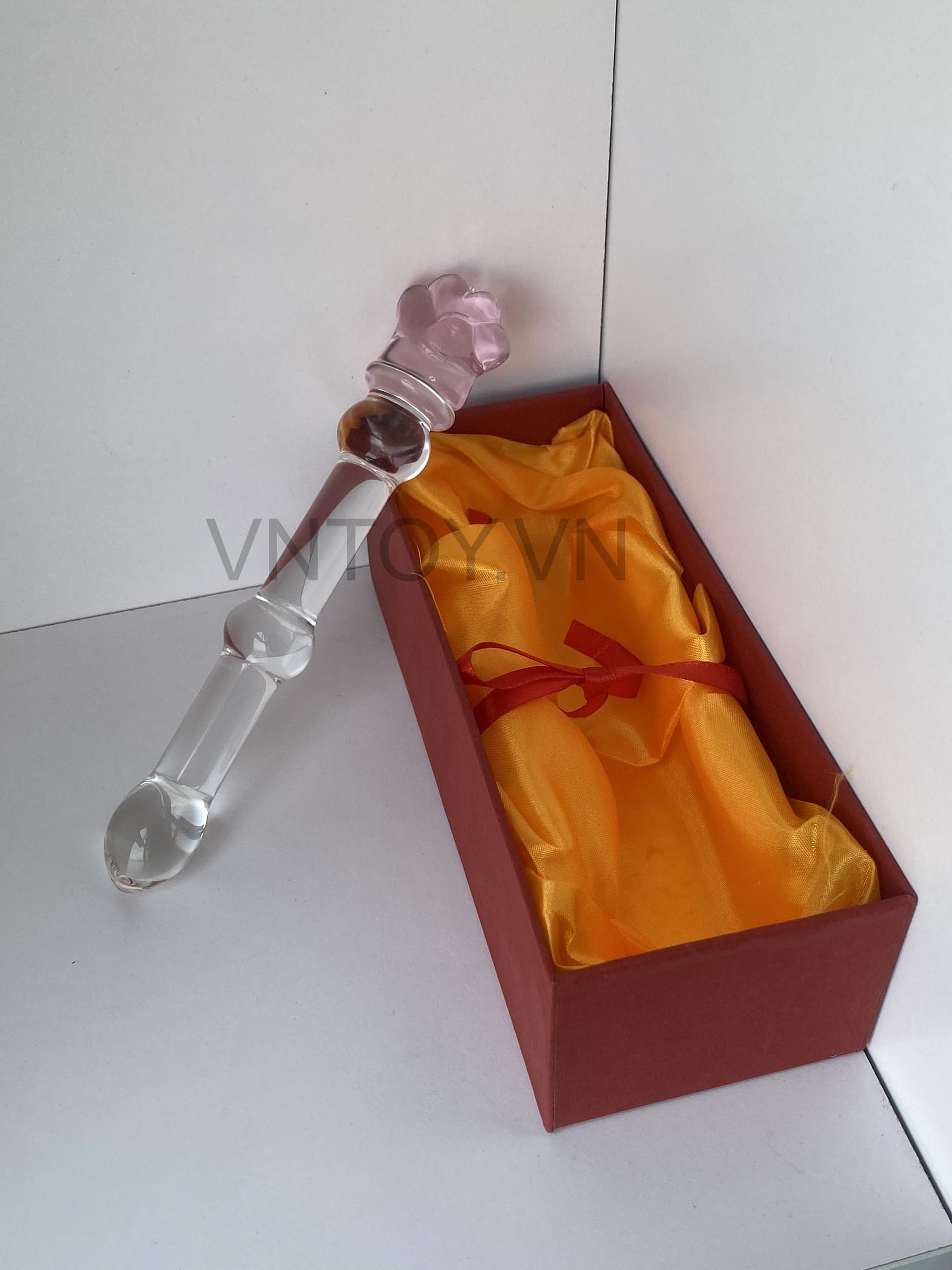 Dụng cụ gắn hậu môn trong suốt chất liệu thủy tinh