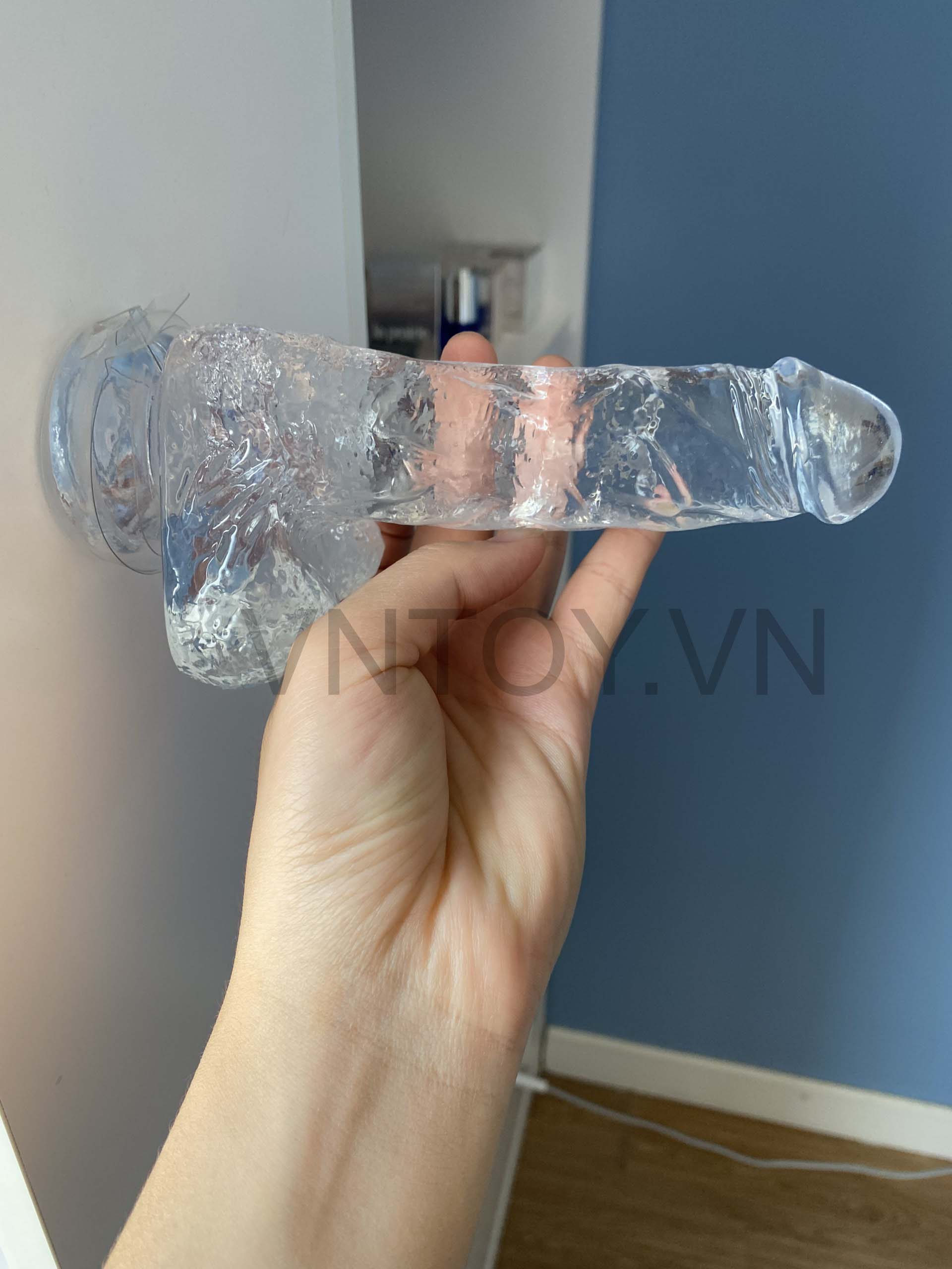 Dương vật giả trong suốt gắn tường uốn nắn
