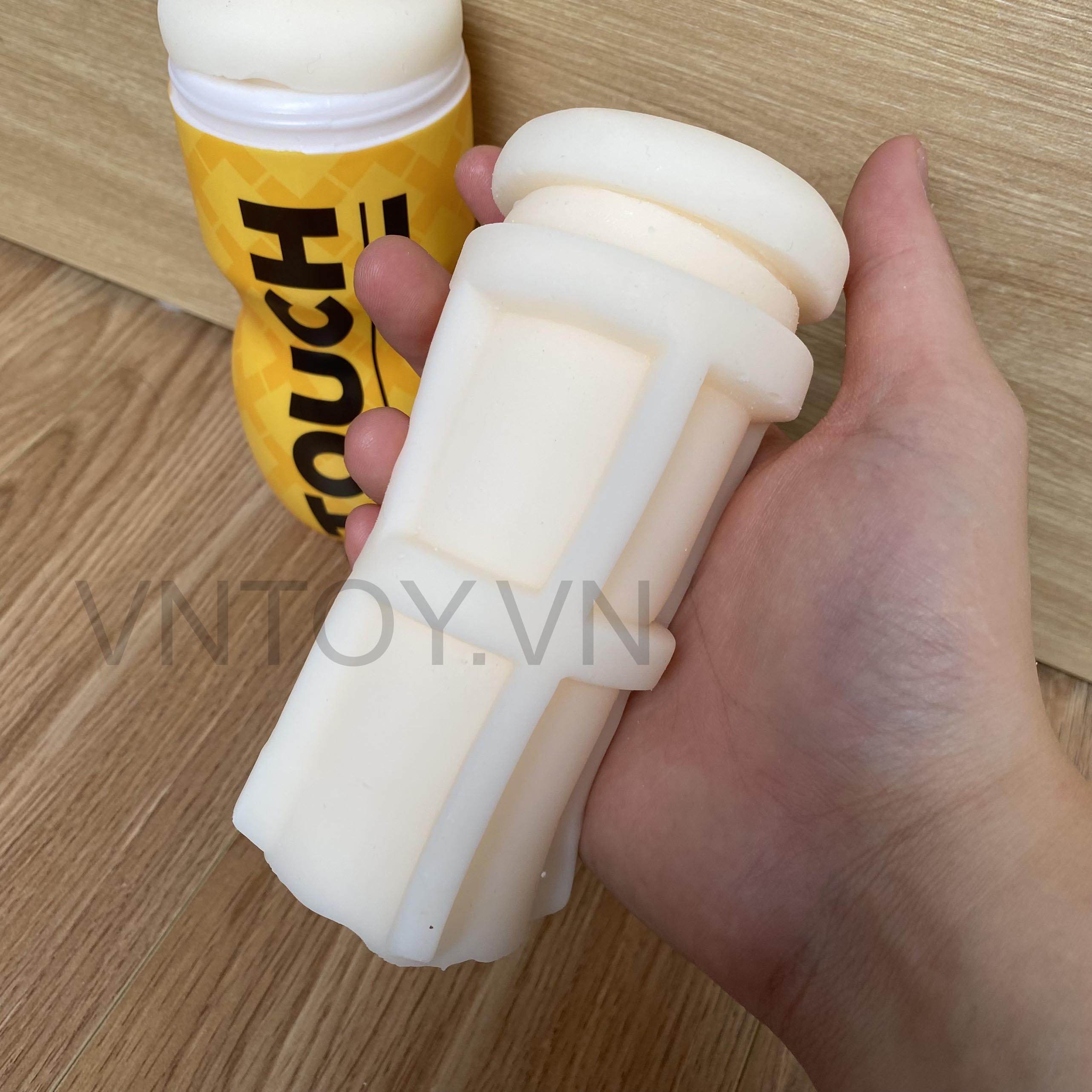 Cốc thủ dâm Touch chính hãng chất liệu Silicon đặc nhiều gai