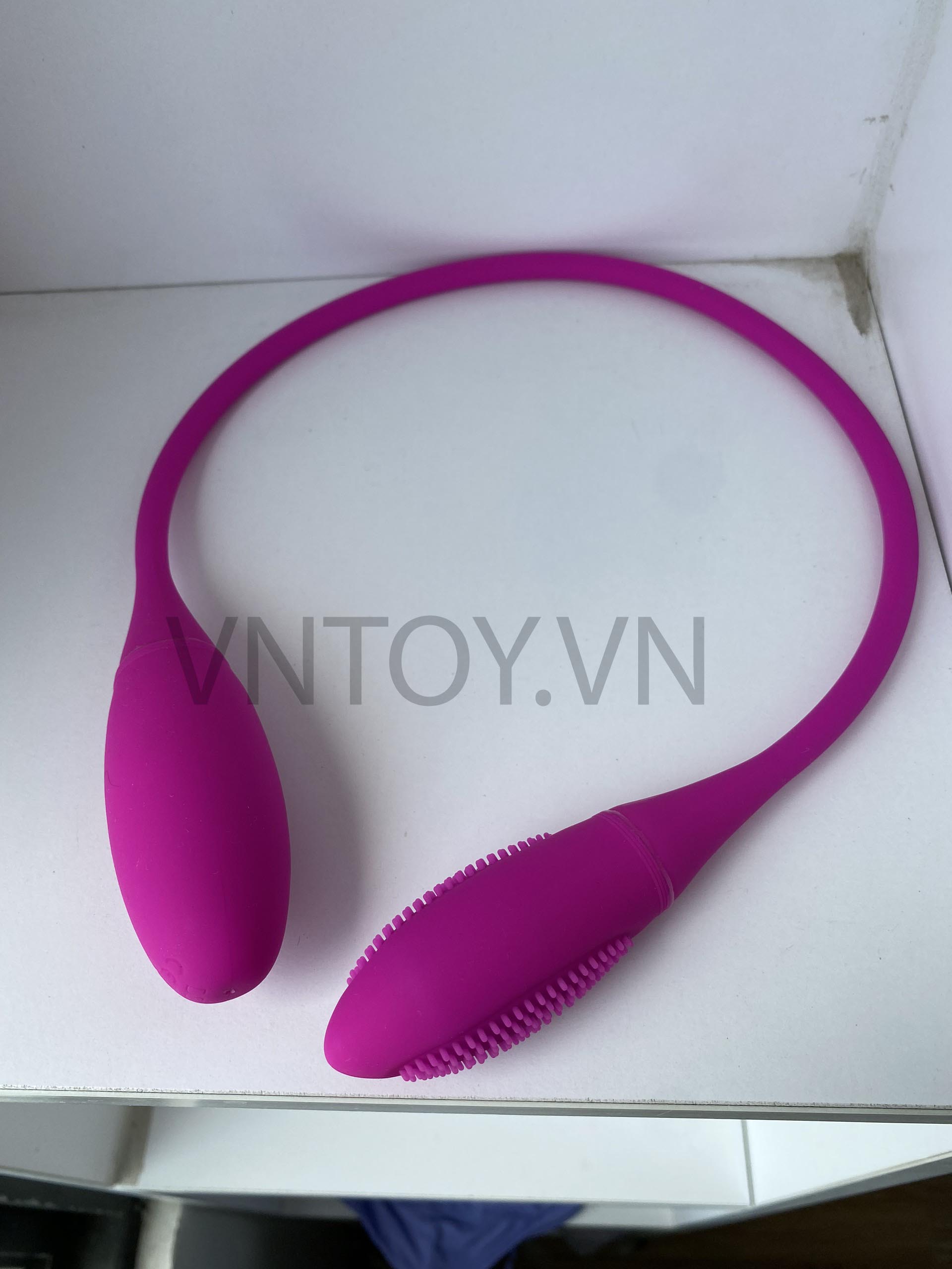 Trứng rung 2 đầu có gai dành cho les