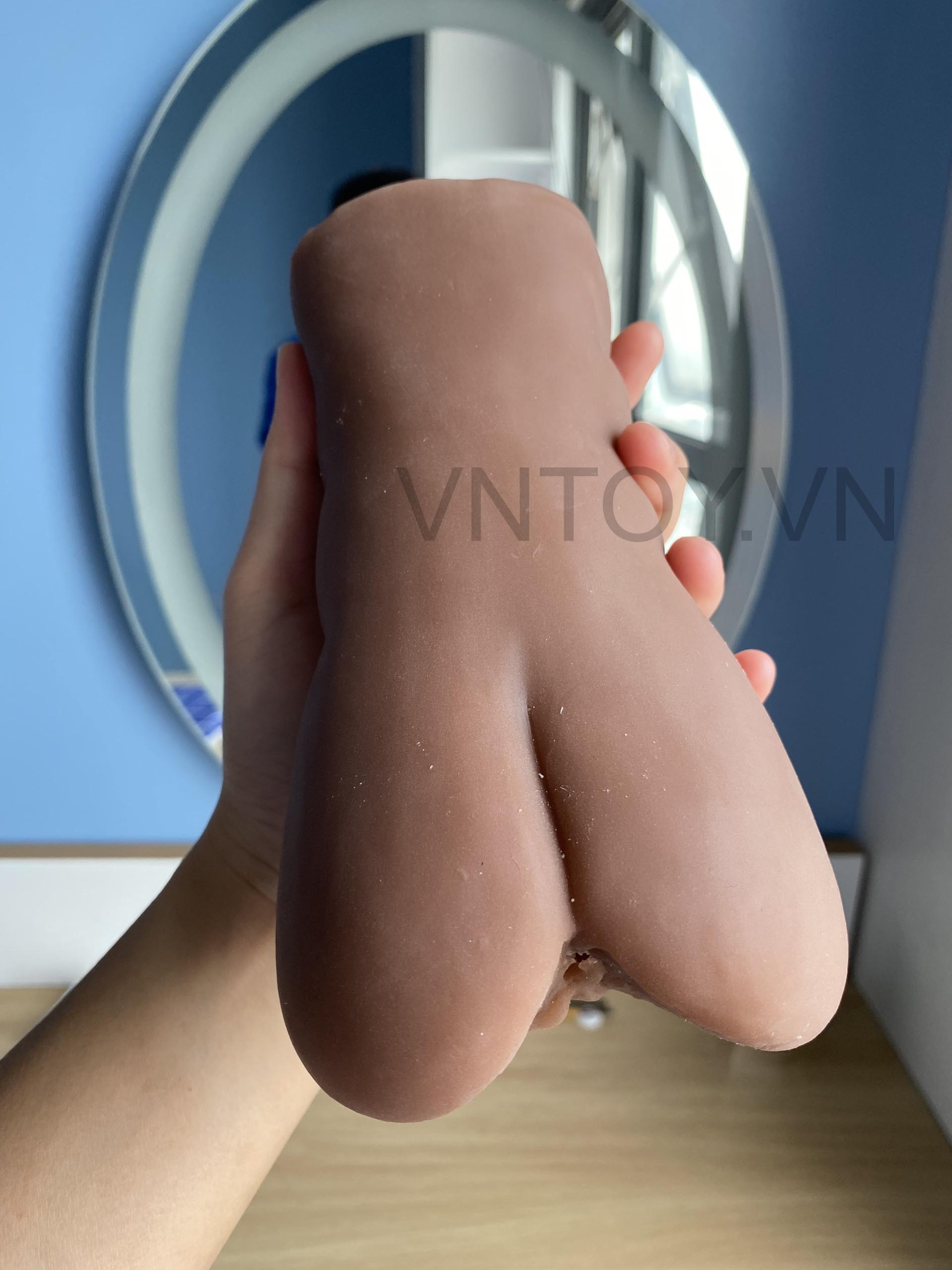 Âm đạo giả da đen phong cách hoang dại có hậu môn