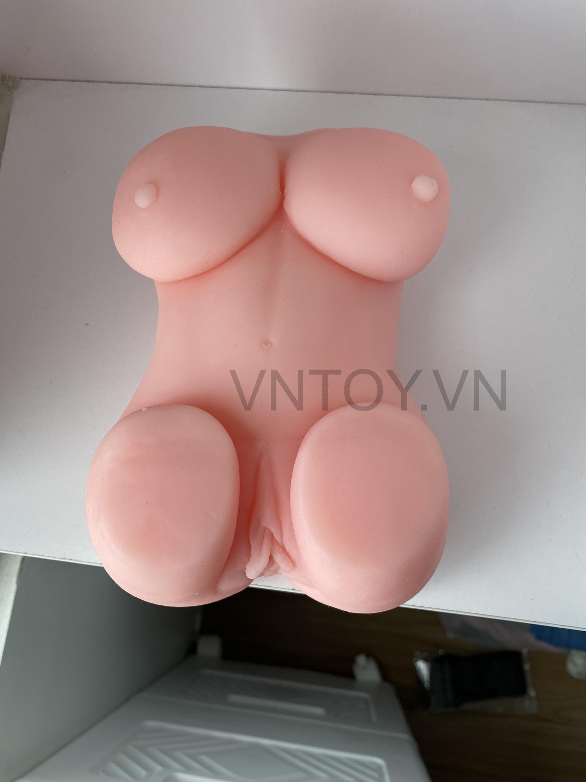 Búp bê tình dục múp rụp ngực to bướm khít