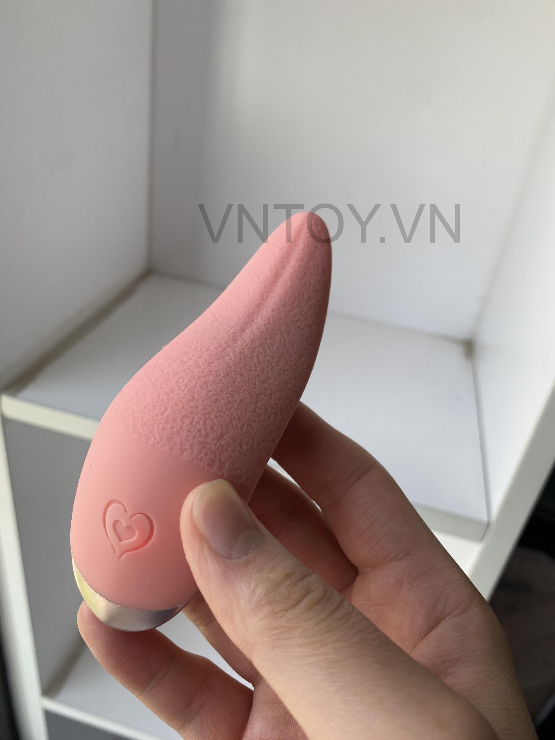 Lưỡi rung tình yêu tỏa nhiệt mềm mịn