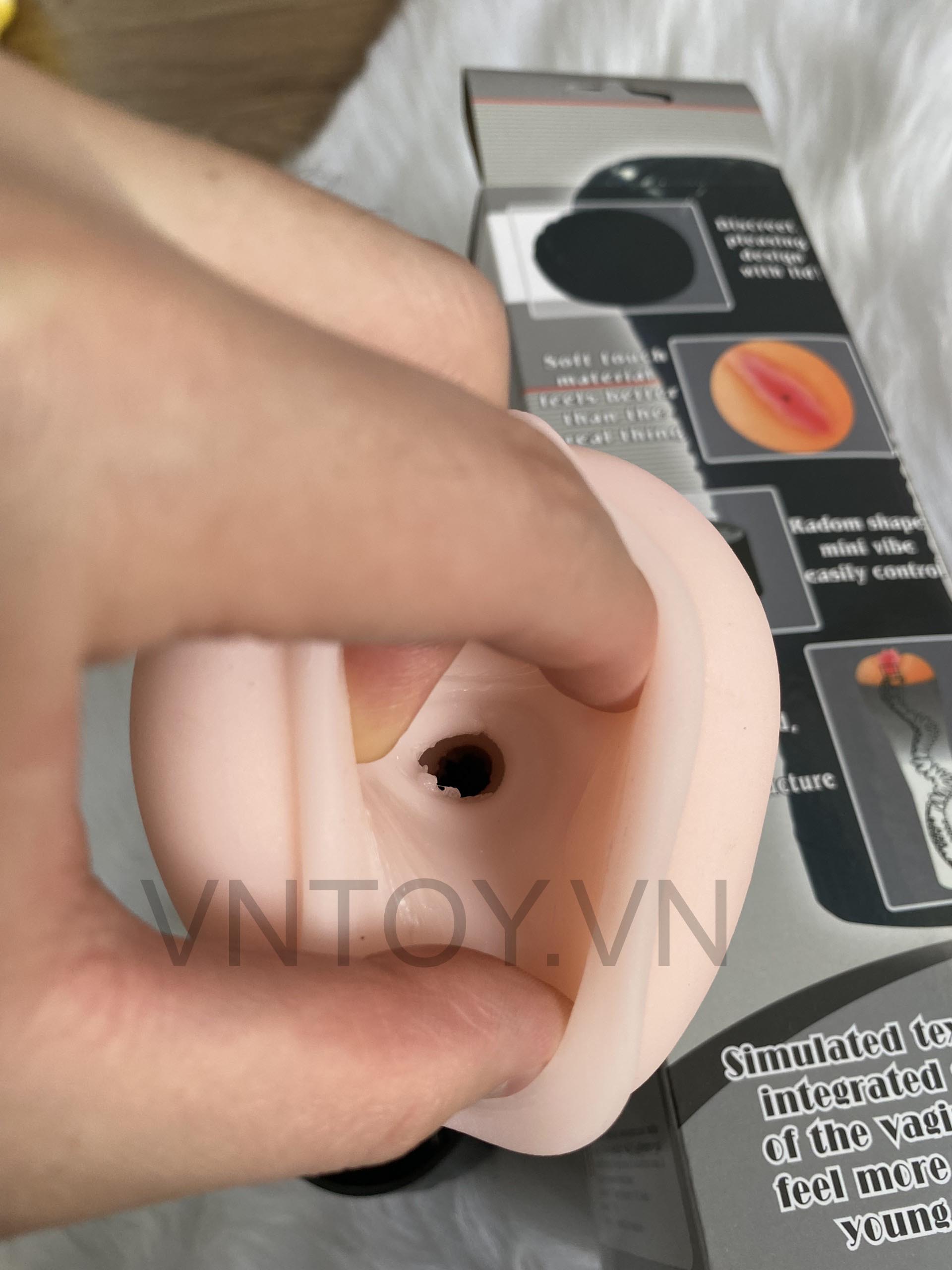 Cốc âm đạo đèn pin Bussy Vibration thủ dâm nam 8 chế độ rung