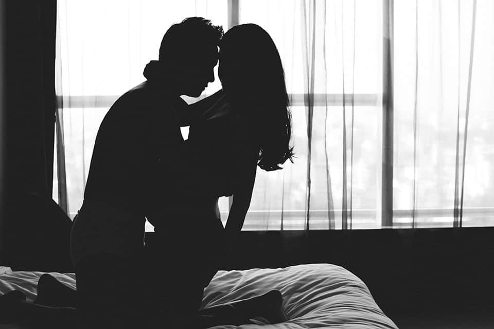 Đêm Giáng Sinh Nóng Bỏng – Món Quà Đặc Biệt Dưới Cây Thông Noel