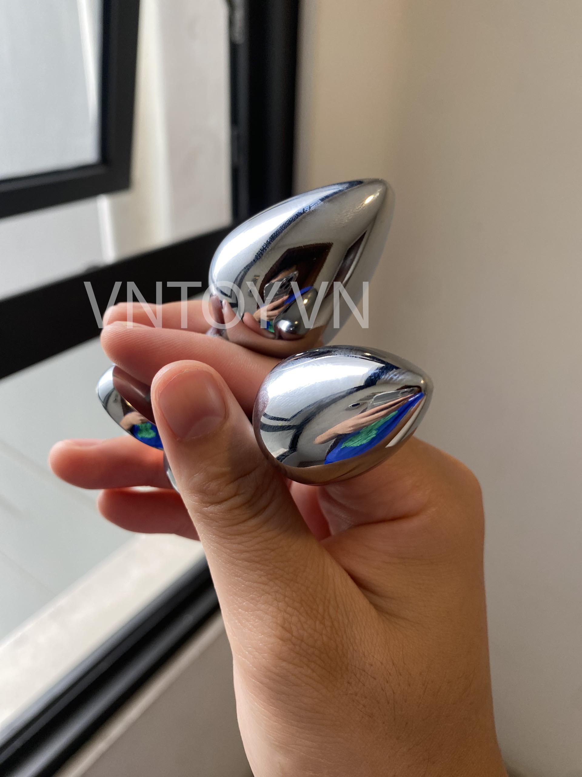 Anal Plug hình trái tim chất liệu Inox