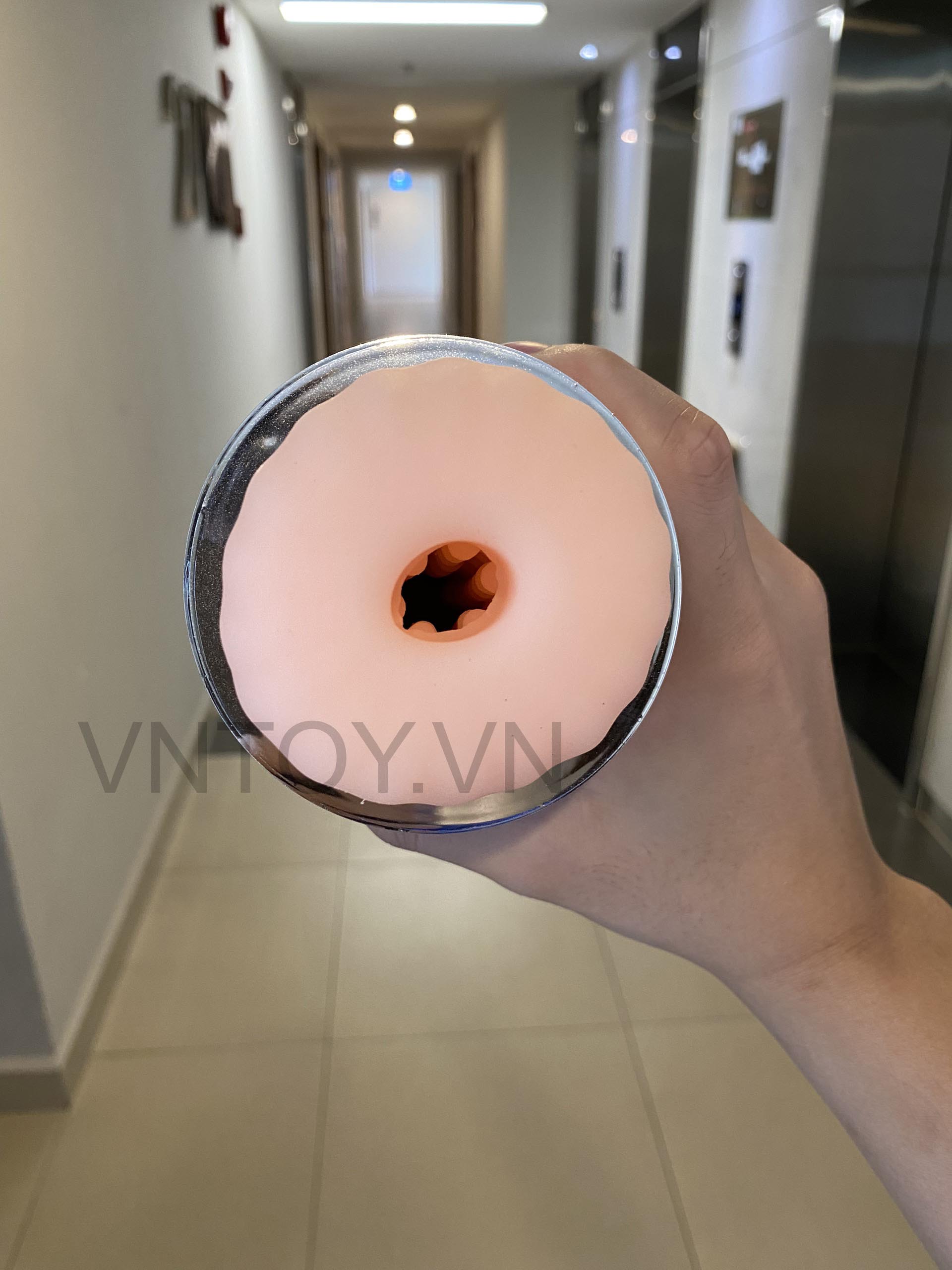 Cốc thủ dâm thò thụt sục cặc tự động phát âm thanh