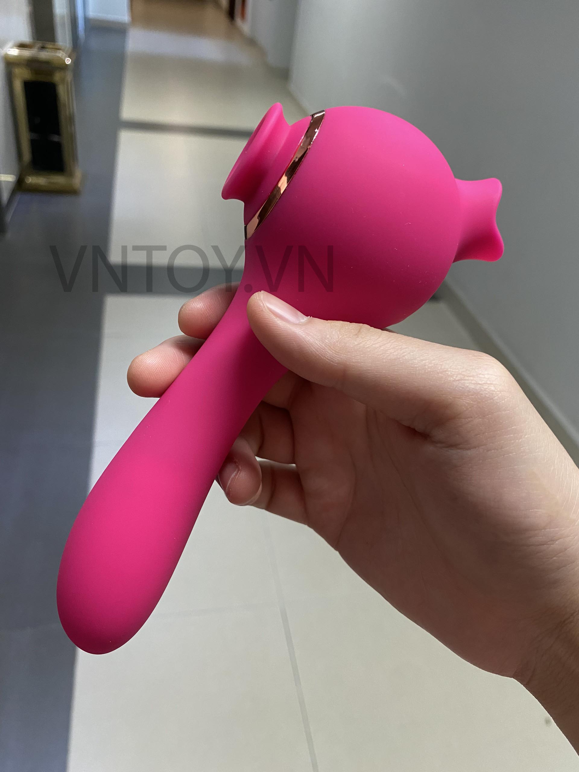 Máy rung liếm hút âm đạo cầm tay đa năng siêu cấp