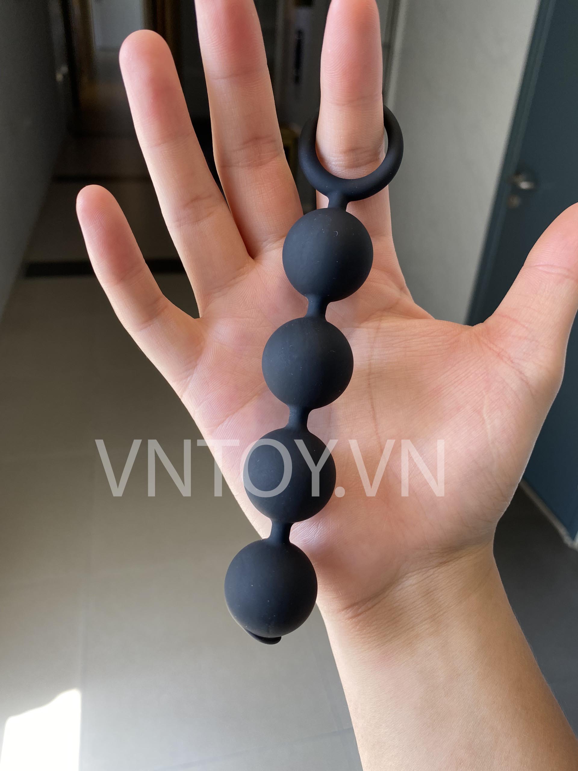 Chuỗi hạt nhét hậu môn 4 viên bi Silicon tròn đặc