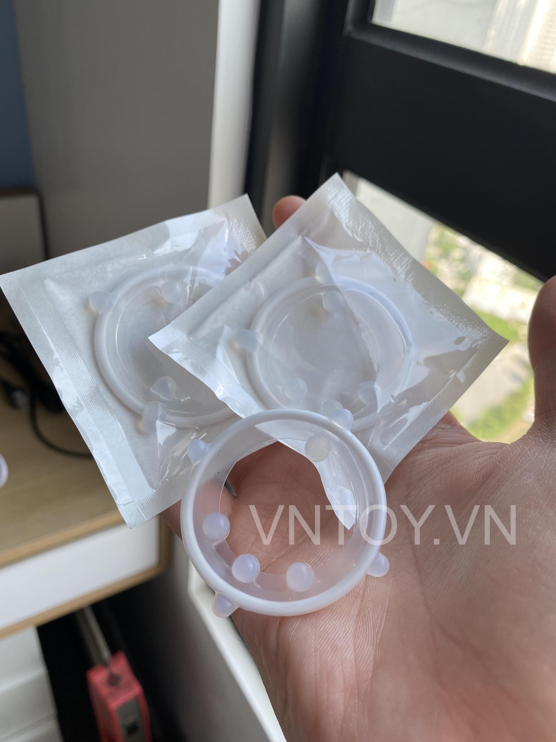 Vòng đeo dương vật gắn bi gai Joker - Hộp 3 cái