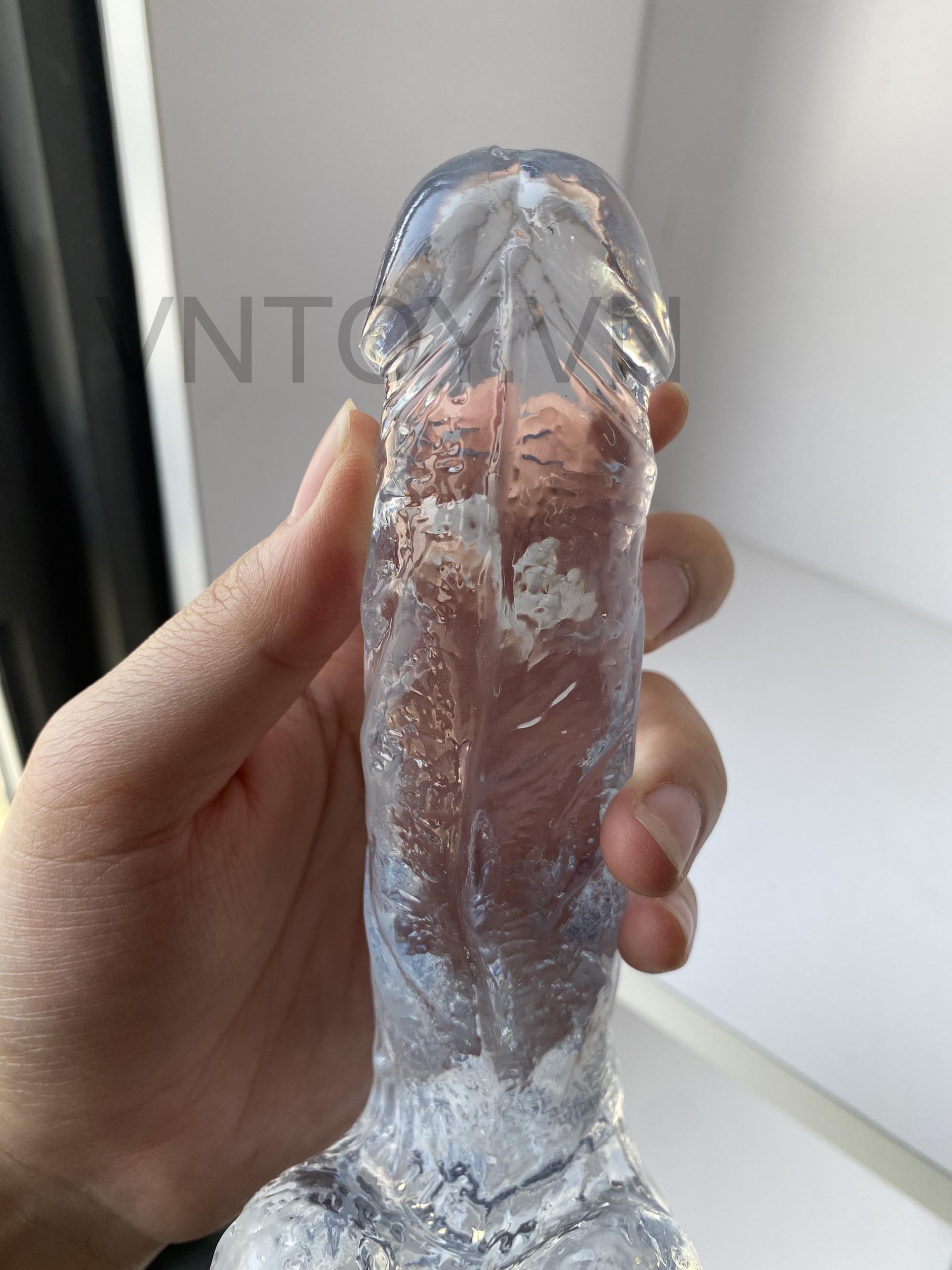 Dương vật giả trong suốt gắn tường uốn nắn