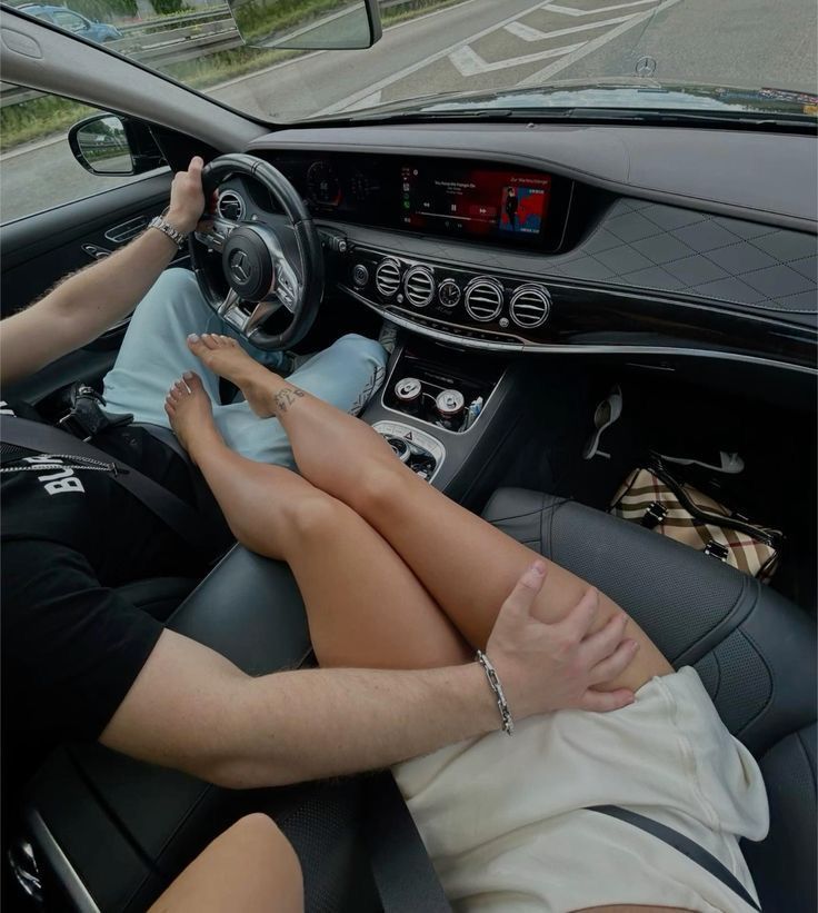 Chưa Mất Trinh Có Thai Được Không? Sự Thật Nhiều Người Vẫn Hiểu Sai