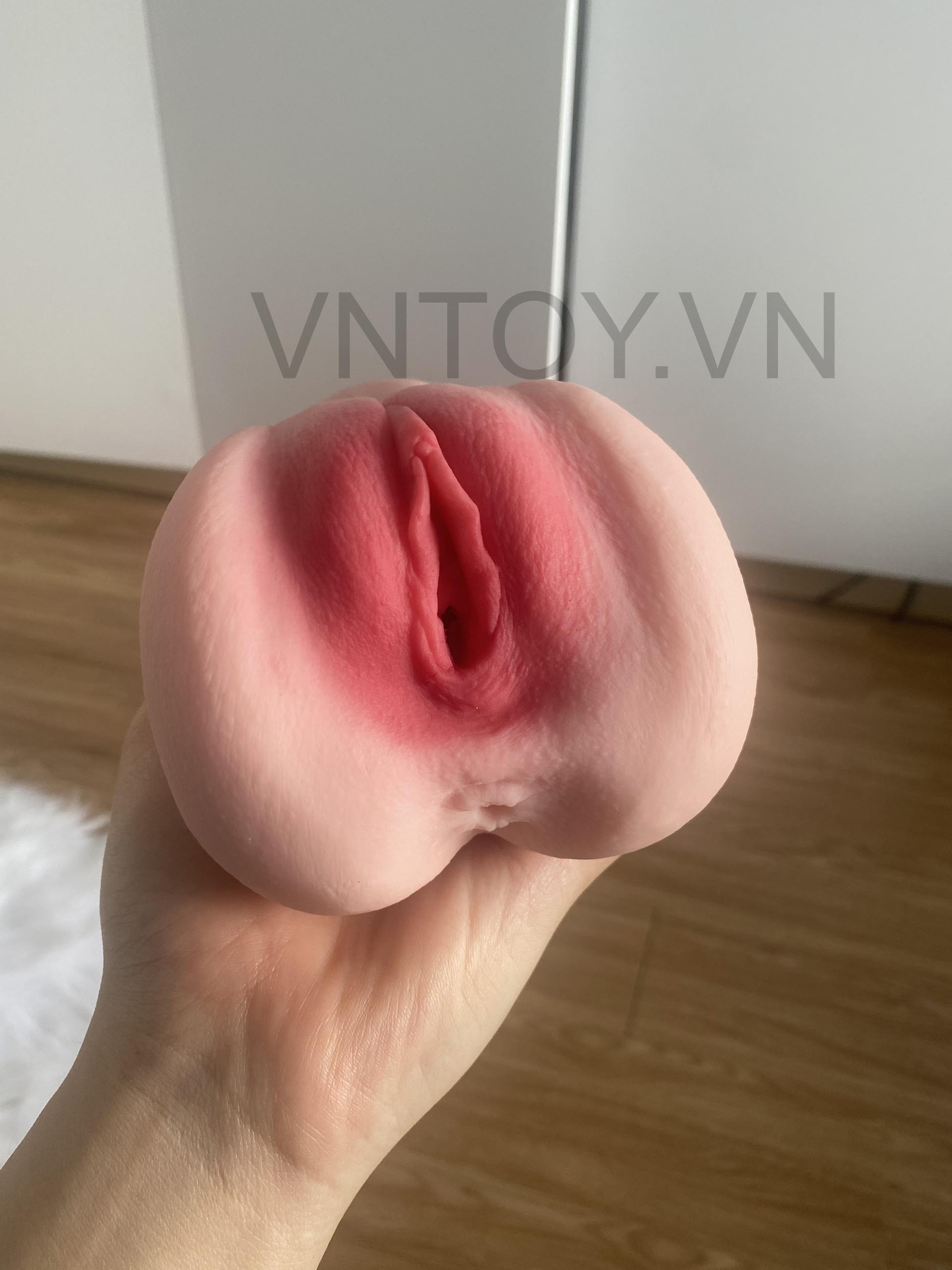 Âm đạo giả như thật hồng hào có điểm G hậu môn vân da