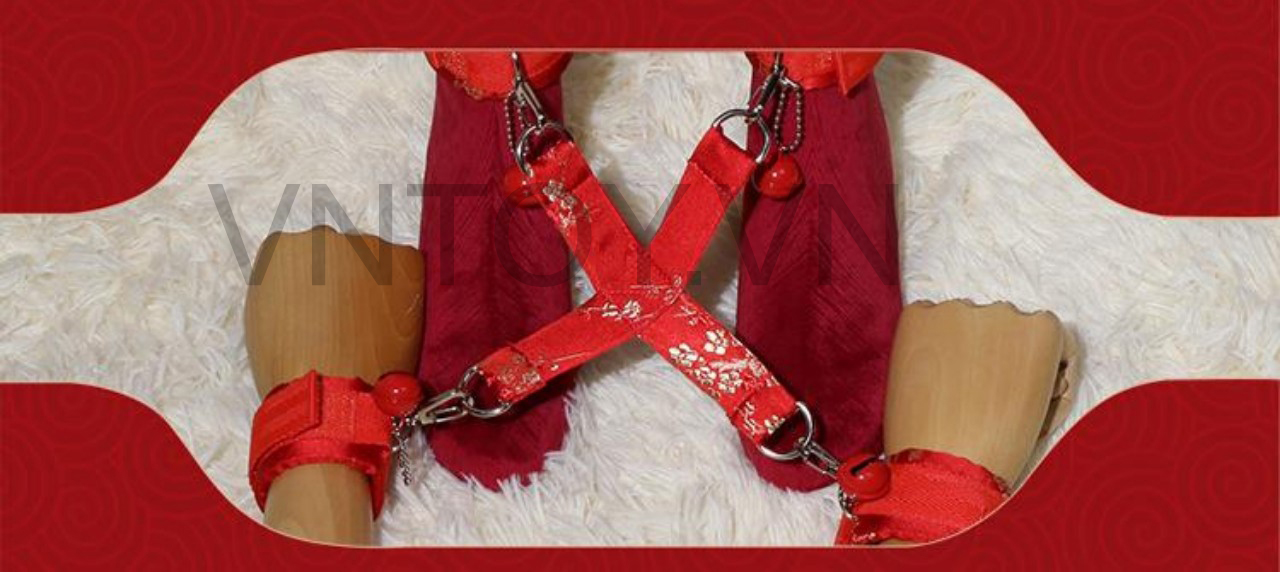 Đồ chơi bạo dâm BDSM 7 món phong cách hoa lá