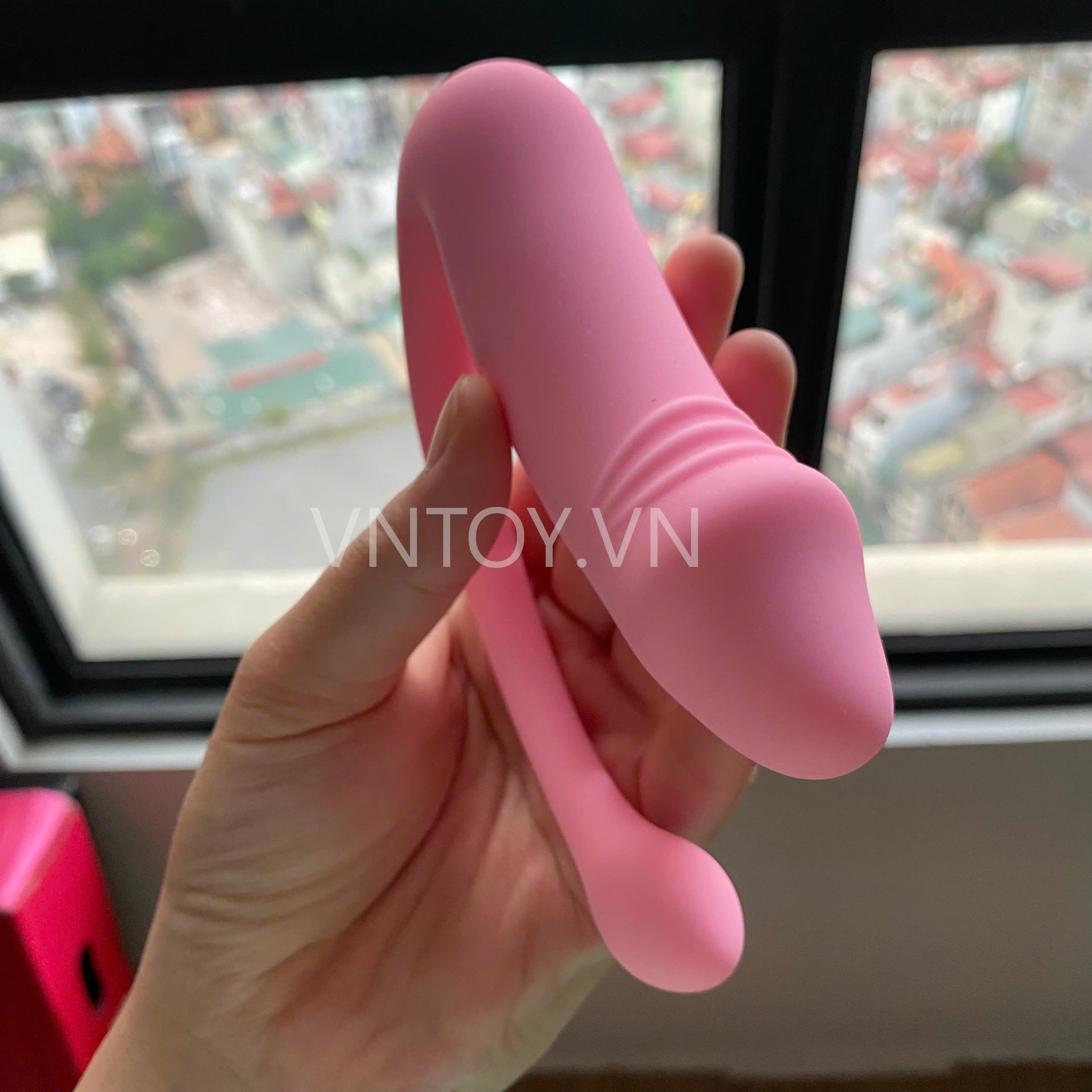 Dương vật giả điều khiển từ xa rung 2 nhánh thủ dâm nữ