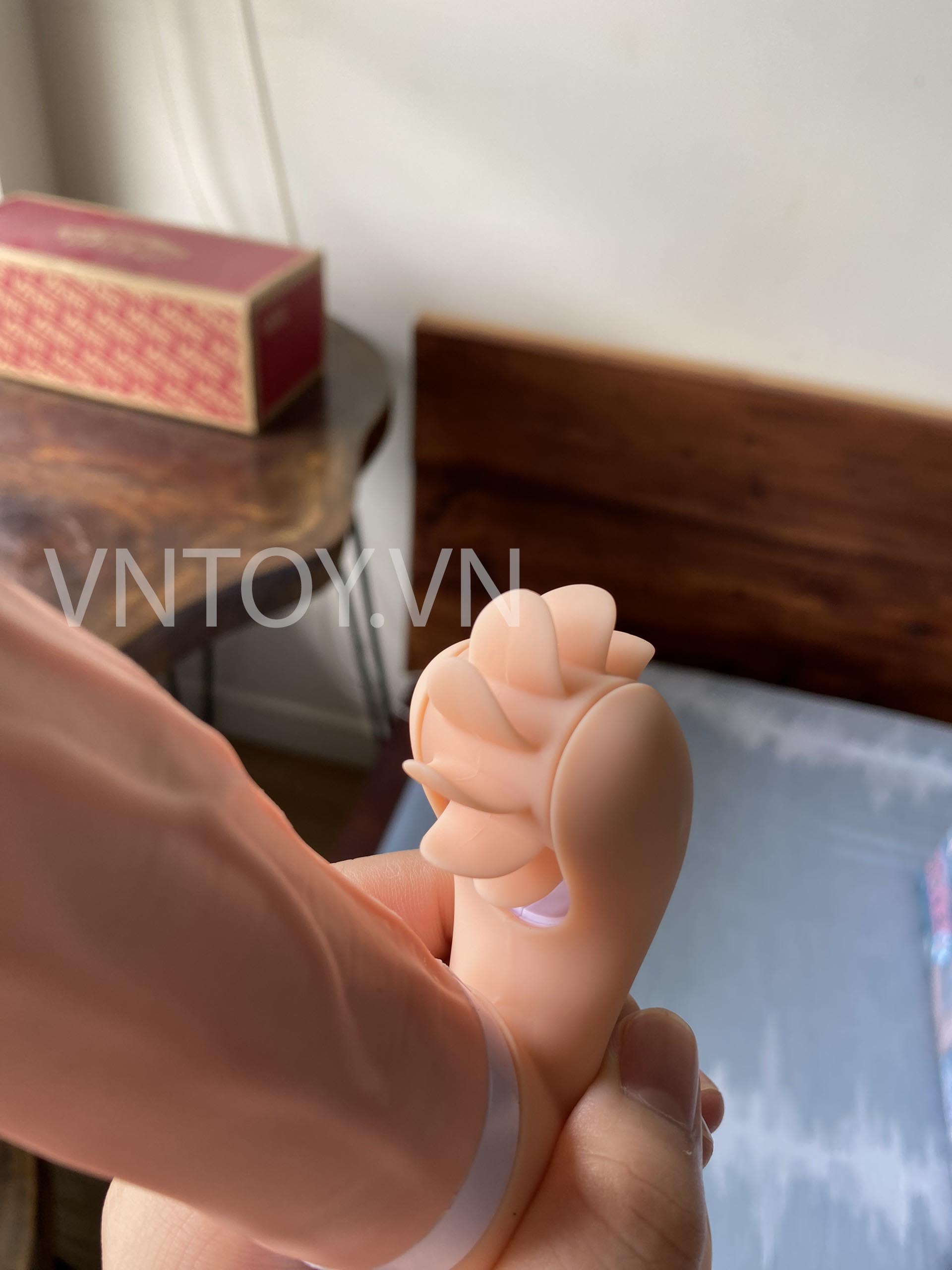 Dương vật giả Evo Mars thụt liếm sưởi ấm tự động