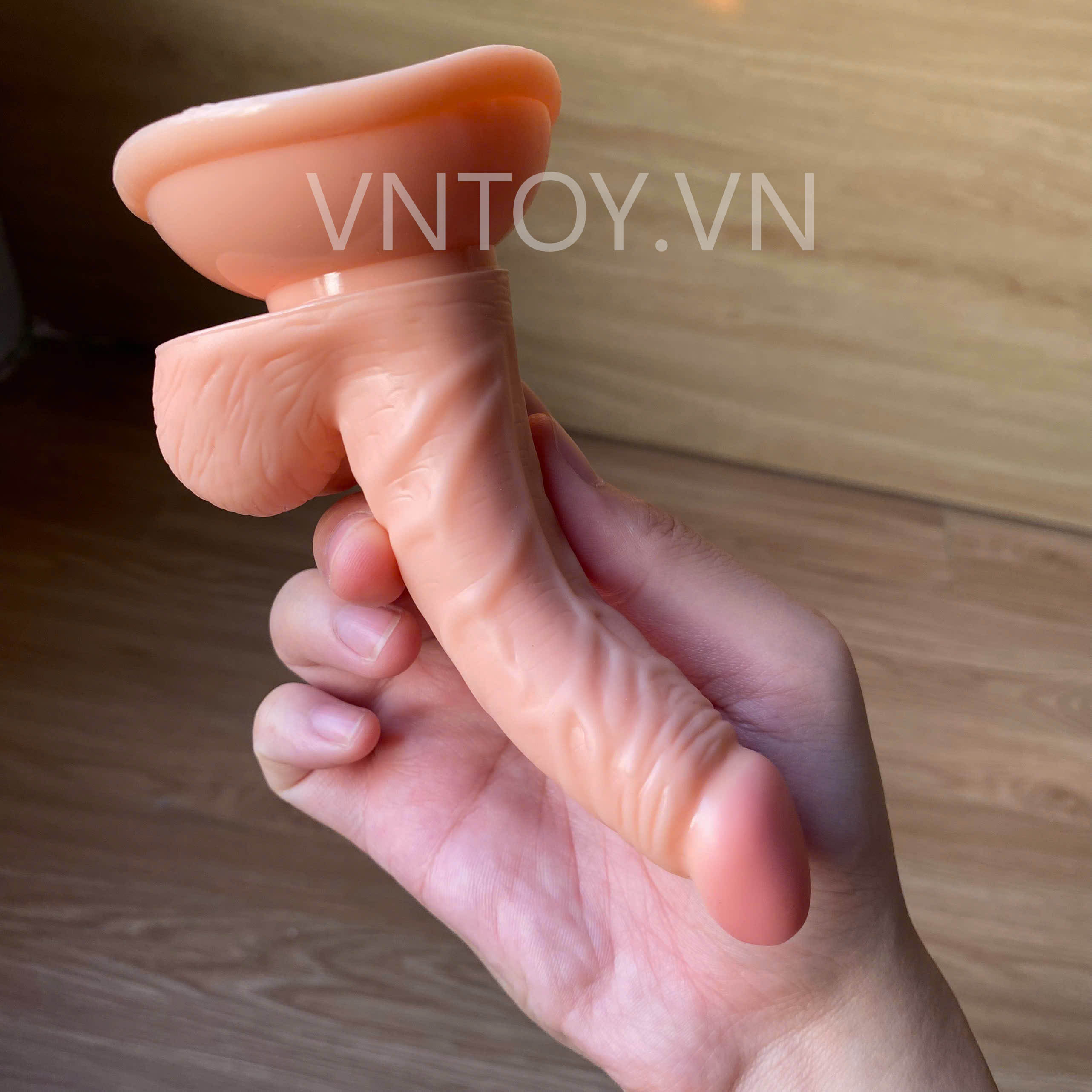 Dương vật giả gắn tường kiểu dáng cong nhỏ gọn trắng hồng