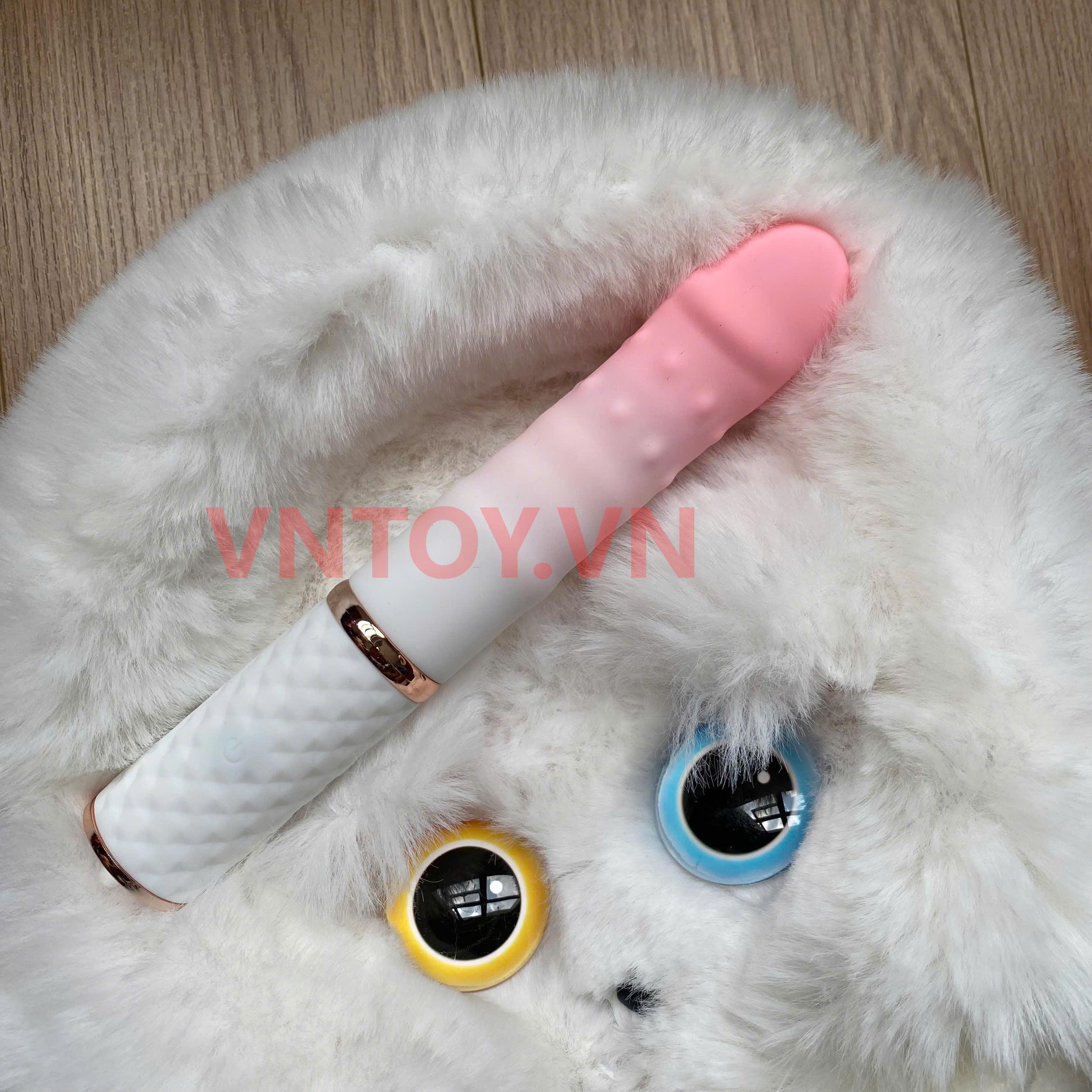 Dương vật giả tự động rung thụt điều khiển app điện thoại kèm chân đế gắn tường