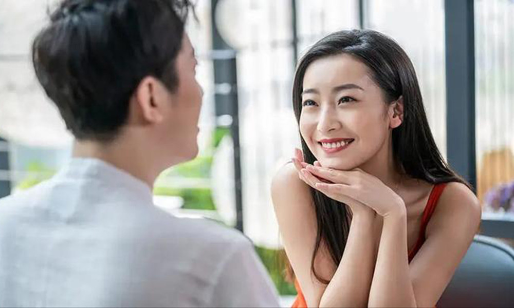 Tính Ga Lăng Là Gì? Những Đặc Điểm Khiến Một Người Đàn Ông Trở Nên Cuốn Hút