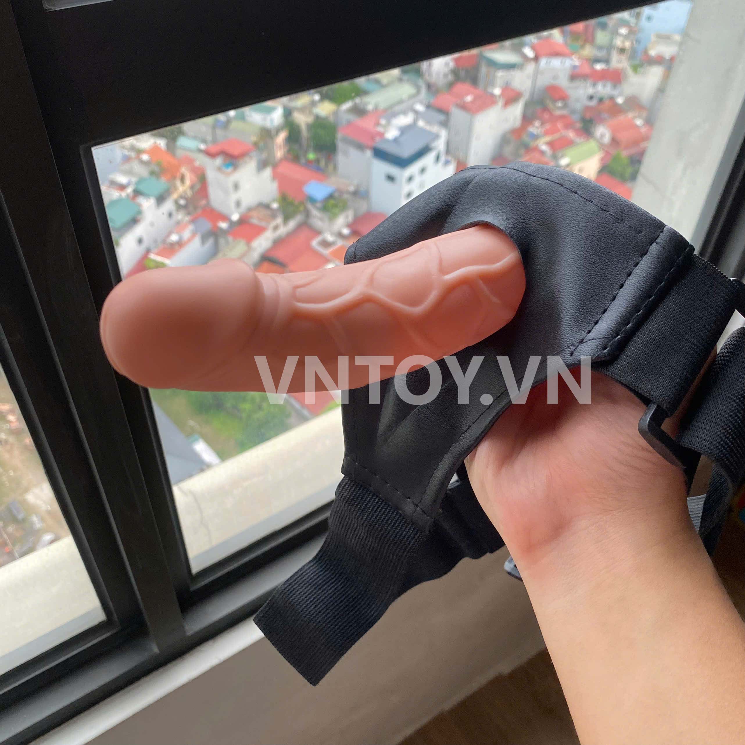 Jessica Strap-on Baile cao cấp – Dây đai gắn dương vật giả rỗng ruột Silicon