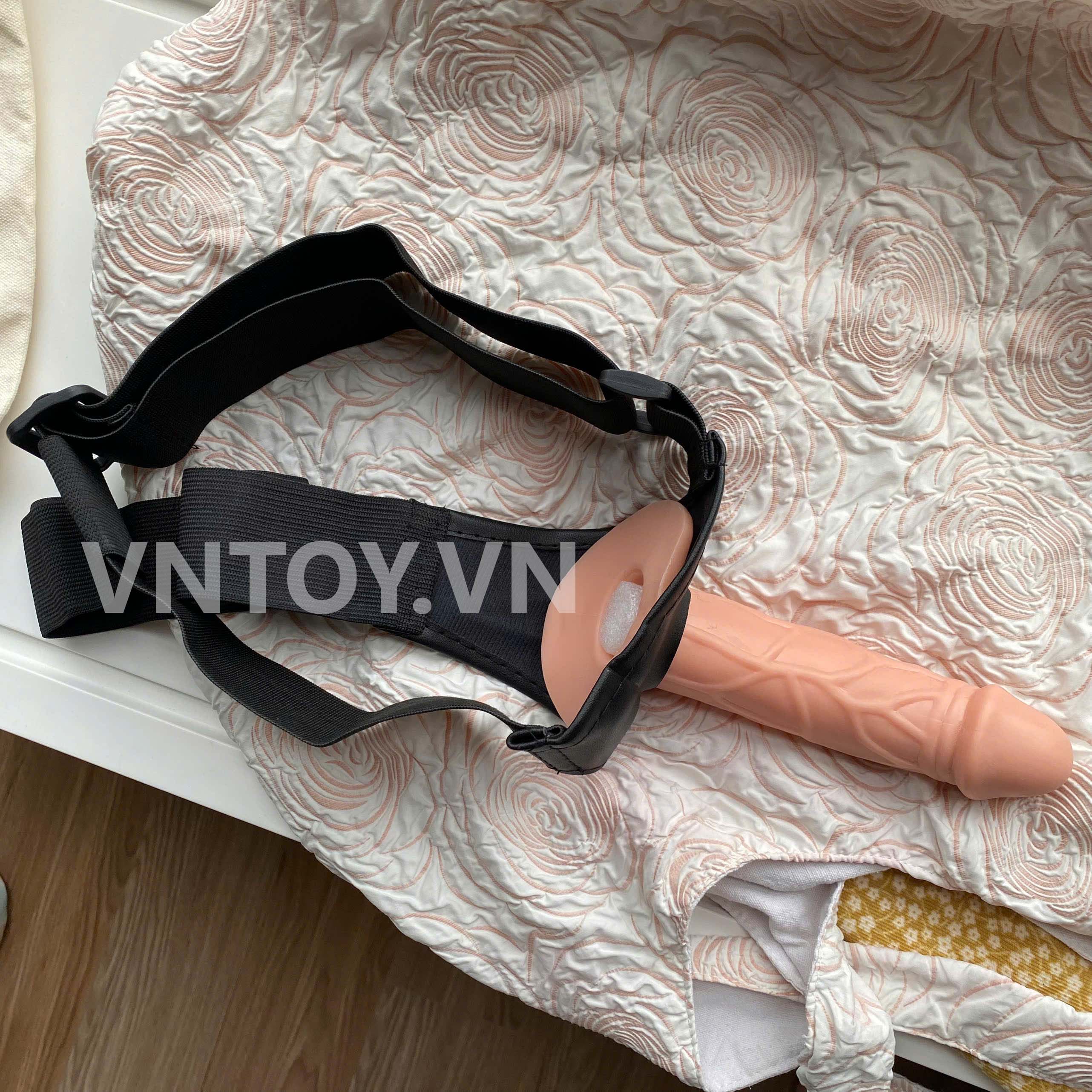 Jessica Strap-on Baile cao cấp – Dây đai gắn dương vật giả rỗng ruột Silicon