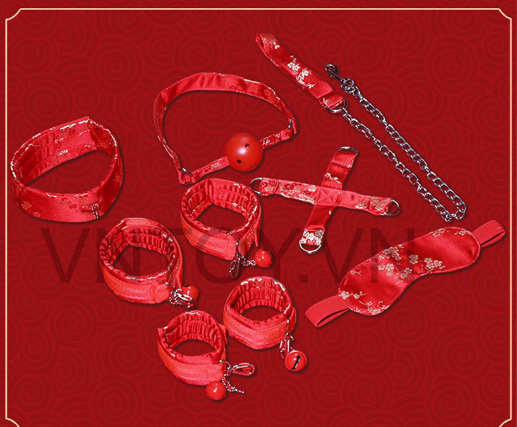 Đồ chơi bạo dâm BDSM 7 món phong cách hoa lá