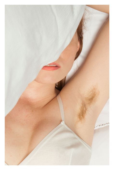 Phụ Nữ Nhiều Lông Tay Có Ảnh Hưởng Gì Không? Cách Xử Lý An Toàn Và Hiệu Quả