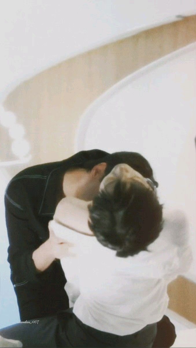 Quan hệ bằng miệng có hại không? Sự thật khoa học bạn nên biết