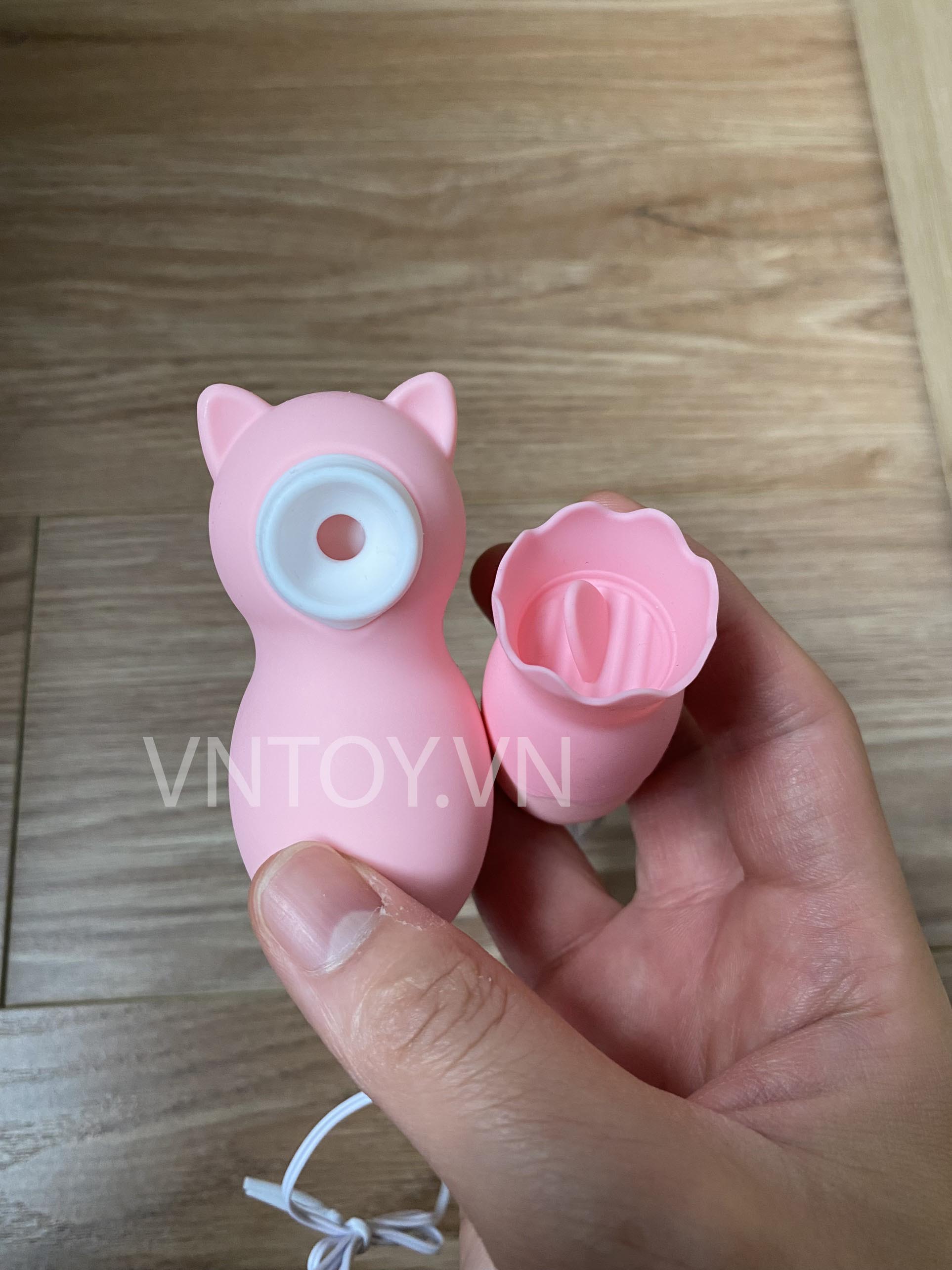 Trứng rung 2 đầu hình con gấu bú liếm hút