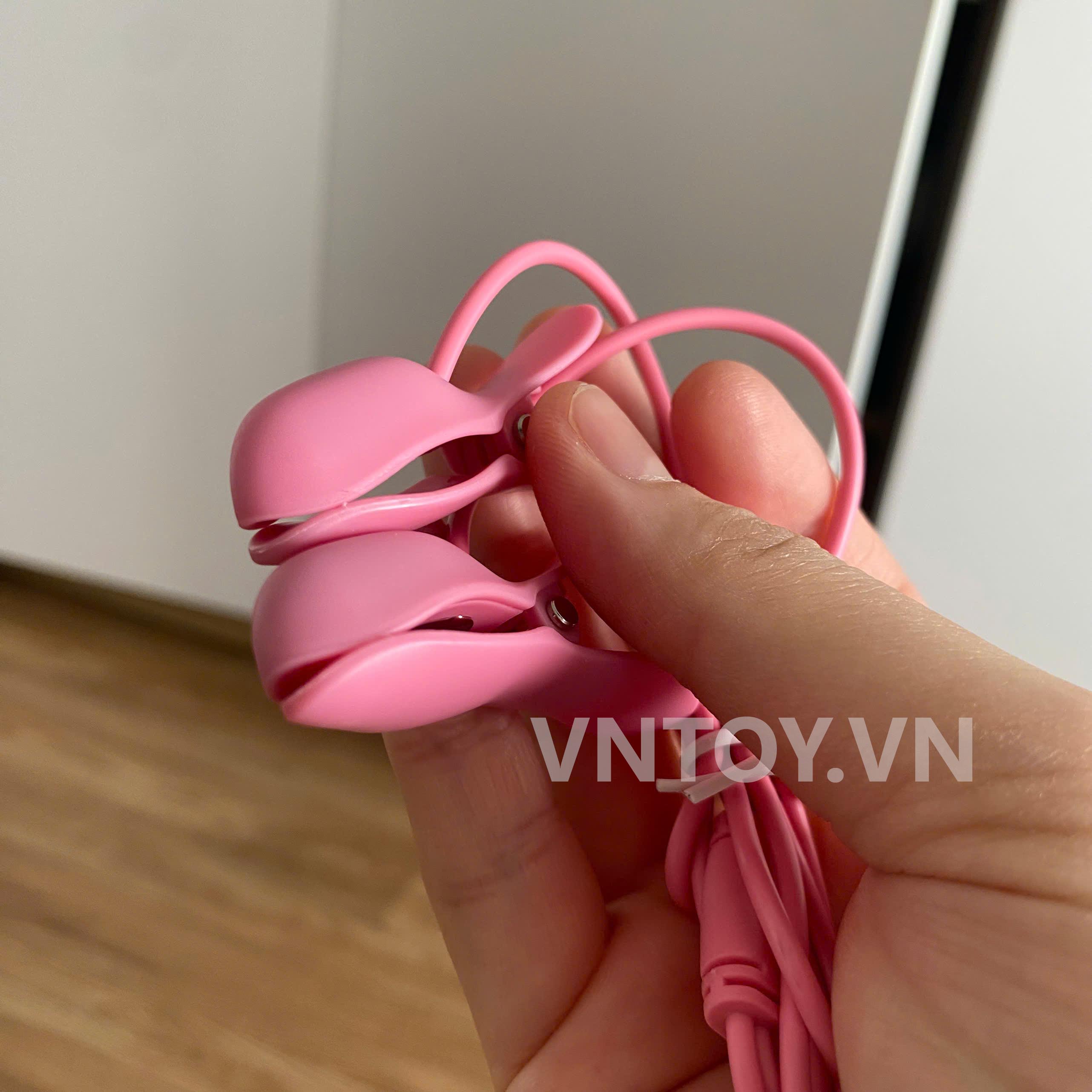 Trứng rung kẹp nhũ hoa Pretty Love sốc điện tê tái