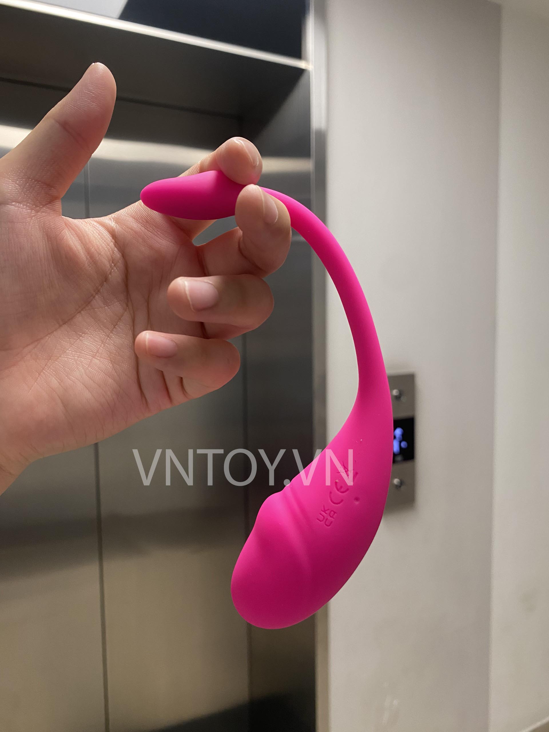 Trứng rung thiên nga điều khiển qua App Bluetooth Love Spouse