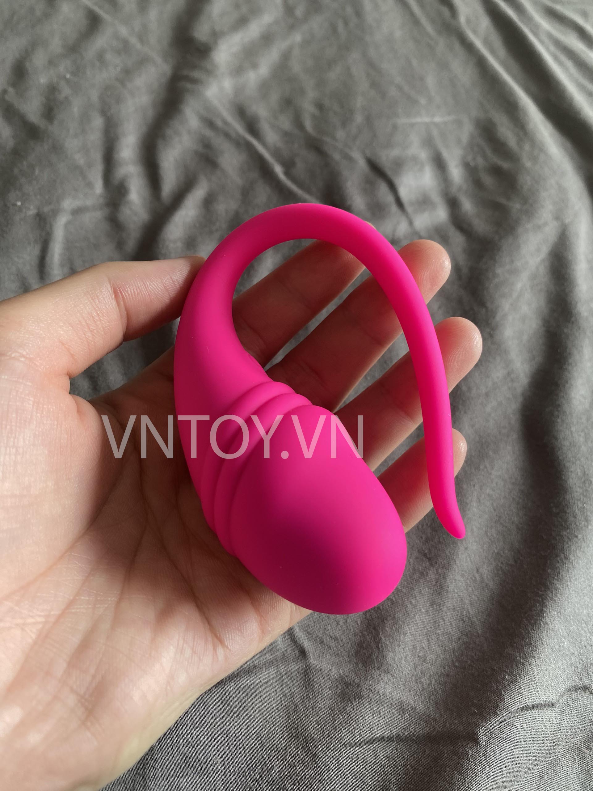 Trứng rung thiên nga kết nối App Bluetooth Lovespouse rung 2 điểm điều khiển từ xa