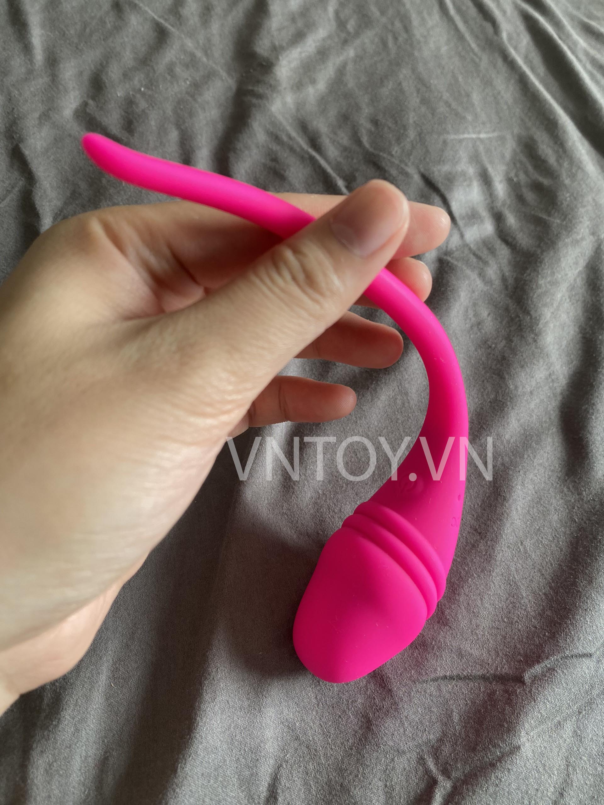 Trứng rung thiên nga kết nối App Bluetooth Lovespouse rung 2 điểm điều khiển từ xa