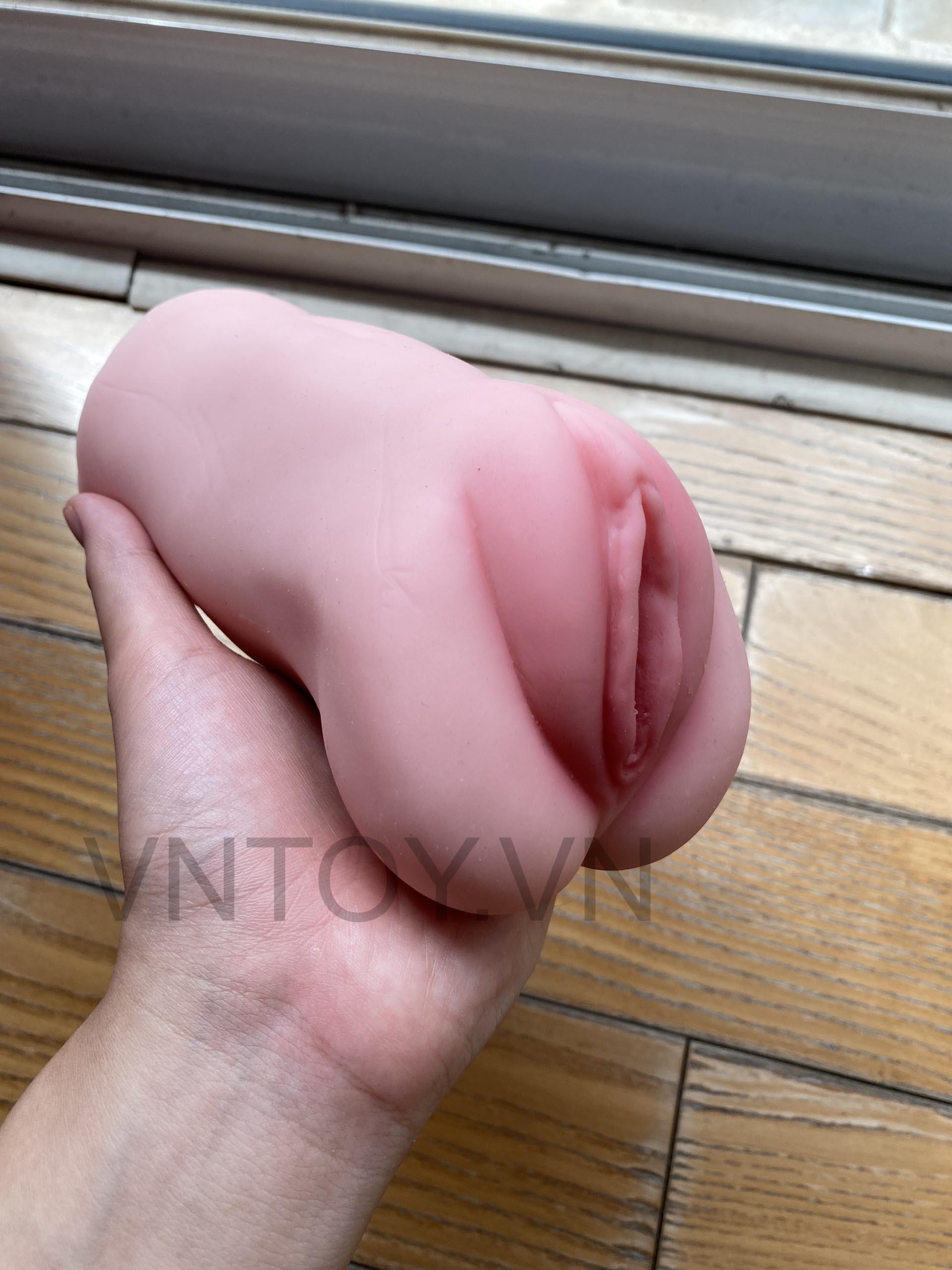 Âm đạo giả mềm mịn như thật