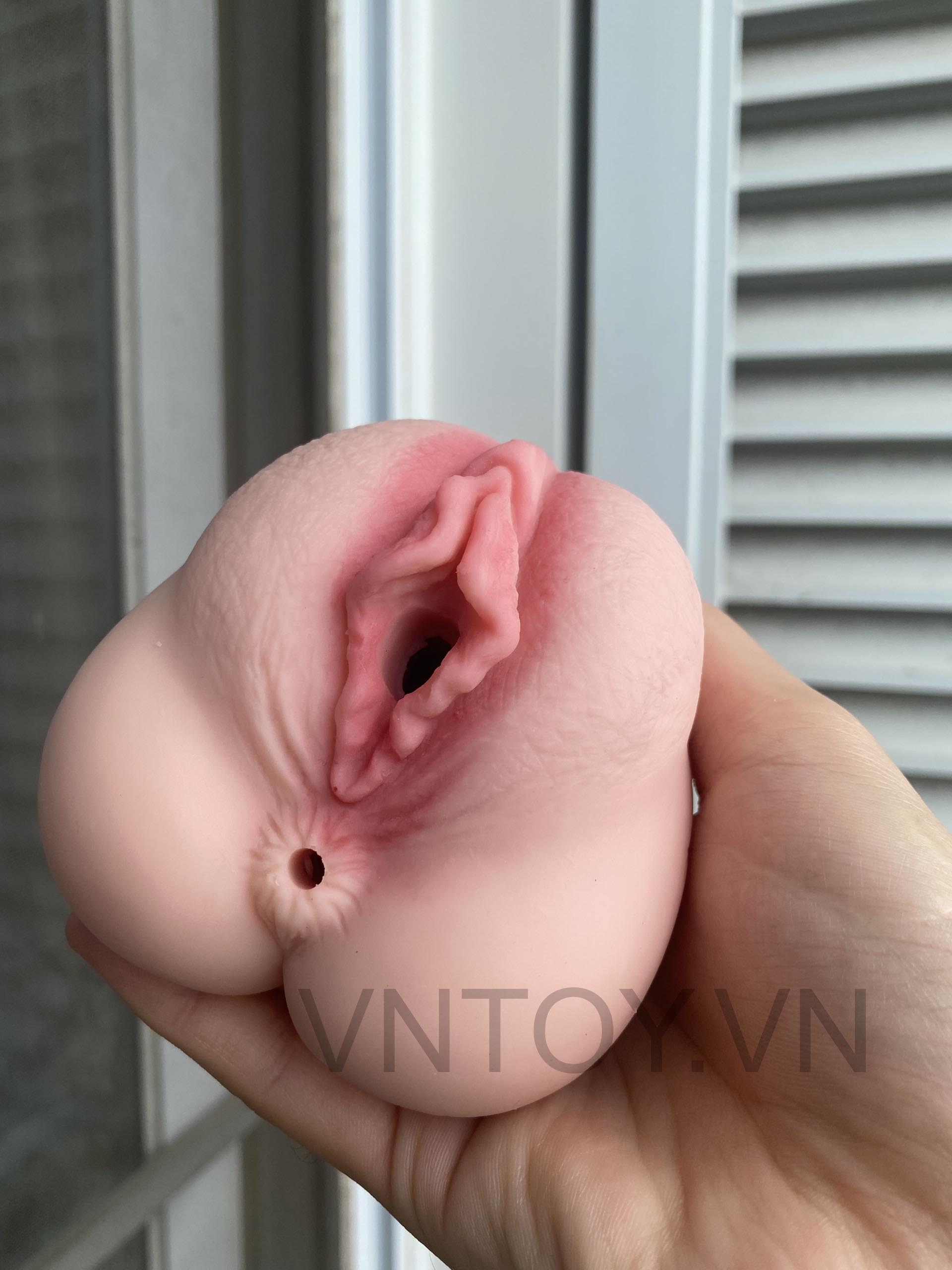 Âm đạo giả như thật có hậu môn co bóp đàn hồi