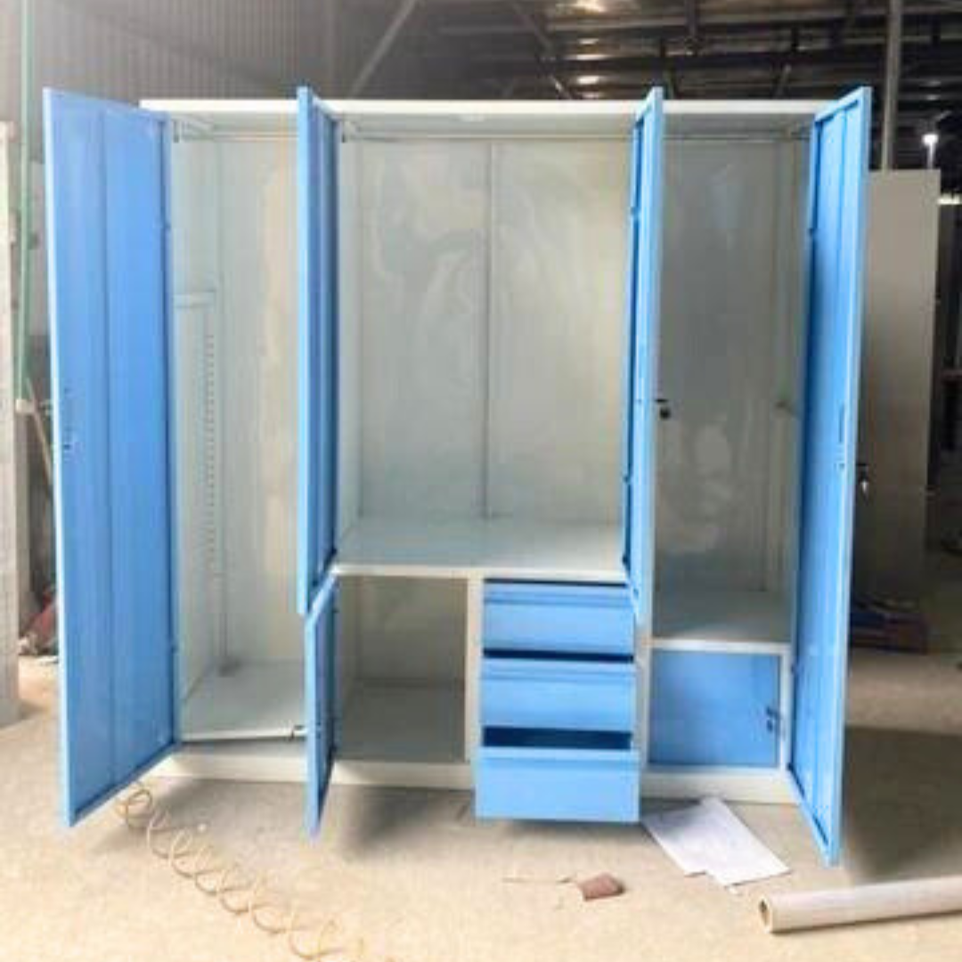 tu-quan-ao-sat-son-tinh-dien-4-canh-c1830xr1350xs500mm