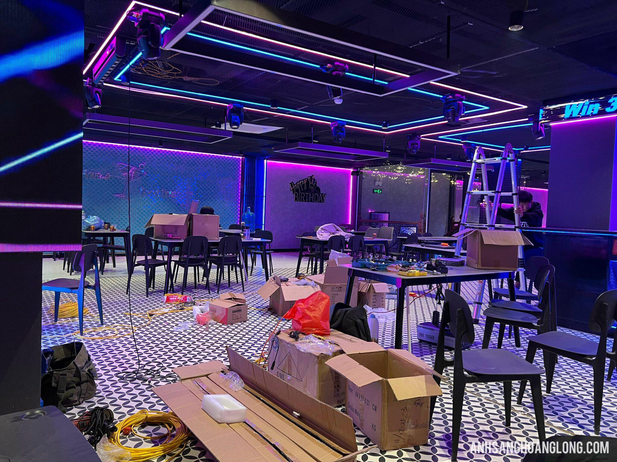 báo giá Lắp đèn karaoke cảm biến theo nhạc