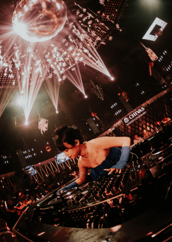 đèn laser quán pub lounge hà nội