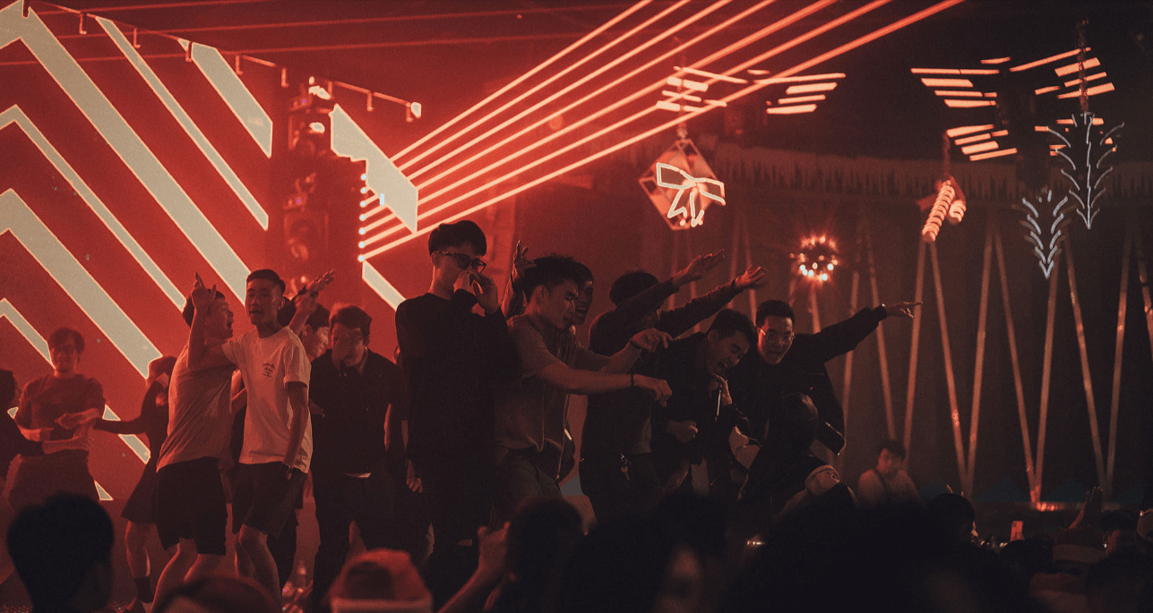 đèn laser pub lounge