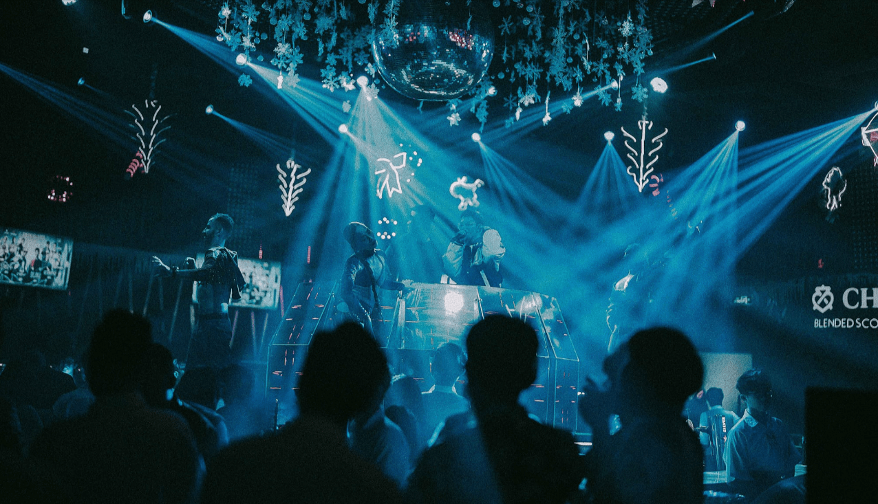 hệ thống đèn laser cho pub lounge