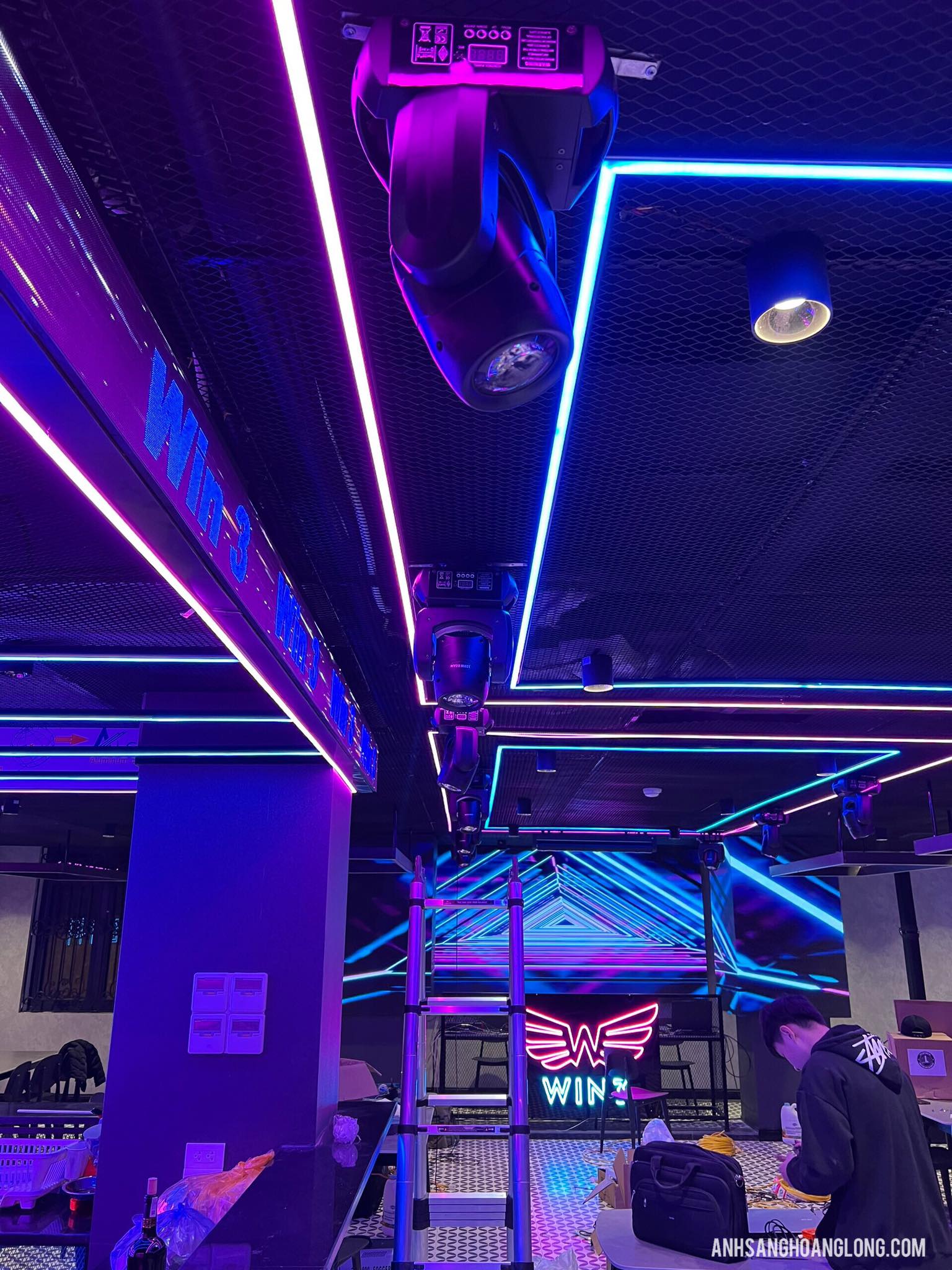 giá Lắp đèn karaoke cảm biến theo nhạc tại Hà Nội