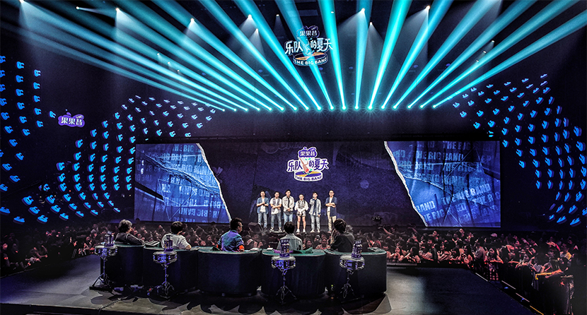 Tìm hiểu về thương hiệu đèn sân khấu DAGE LIGHT