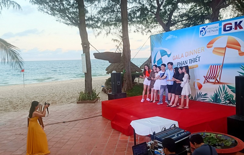 Tầm quan trọng của đèn beam chống nước làm ở bãi biển