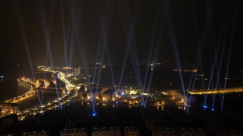 Mua Đèn Beam IP-680 DAGE ở đâu chất lượng?