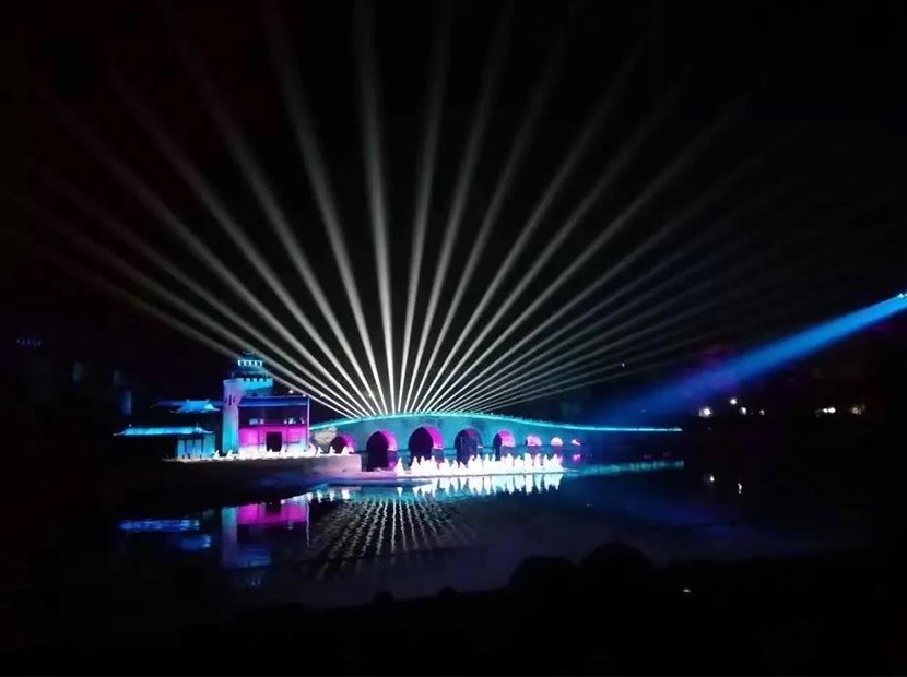 Ưu điểm của đèn sân khấu Dage