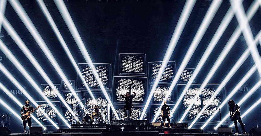 Giới thiệu Ánh Sáng Hoàng Long