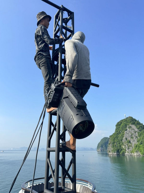 Địa chỉ cung cấp đèn sân khấu ngoài trời