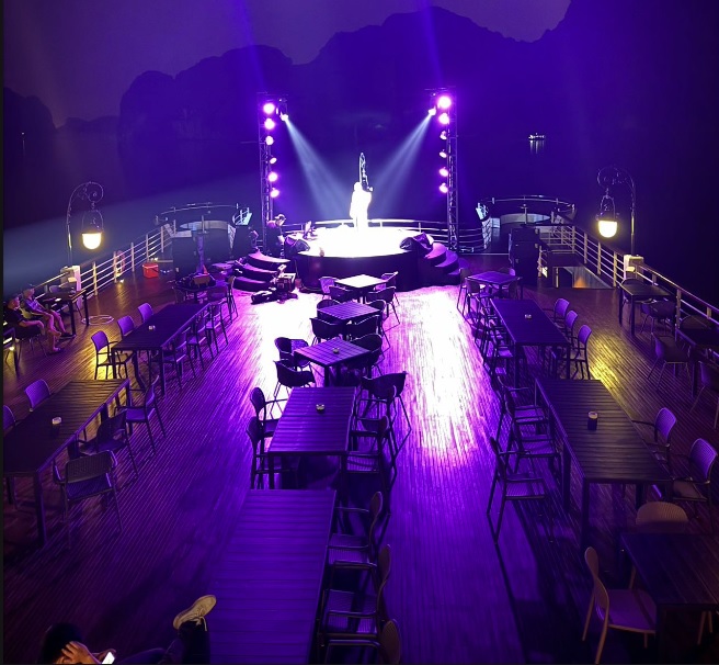 Tầm quan trọng của đèn sân khấu ngoài trời tránh rủi ro