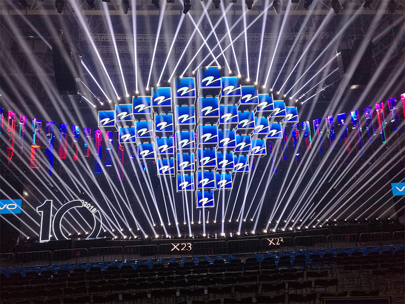 Các sản phẩm có mặt trong tiệc kỷ niệm 10 năm thành lập Đài truyền hình vệ tinh Chiết Giang